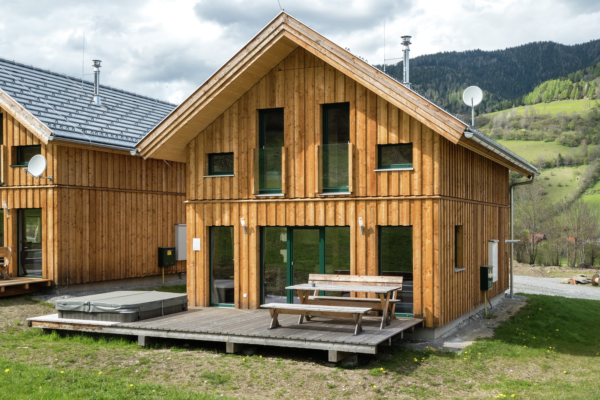 Inviting chalet with whirlpool