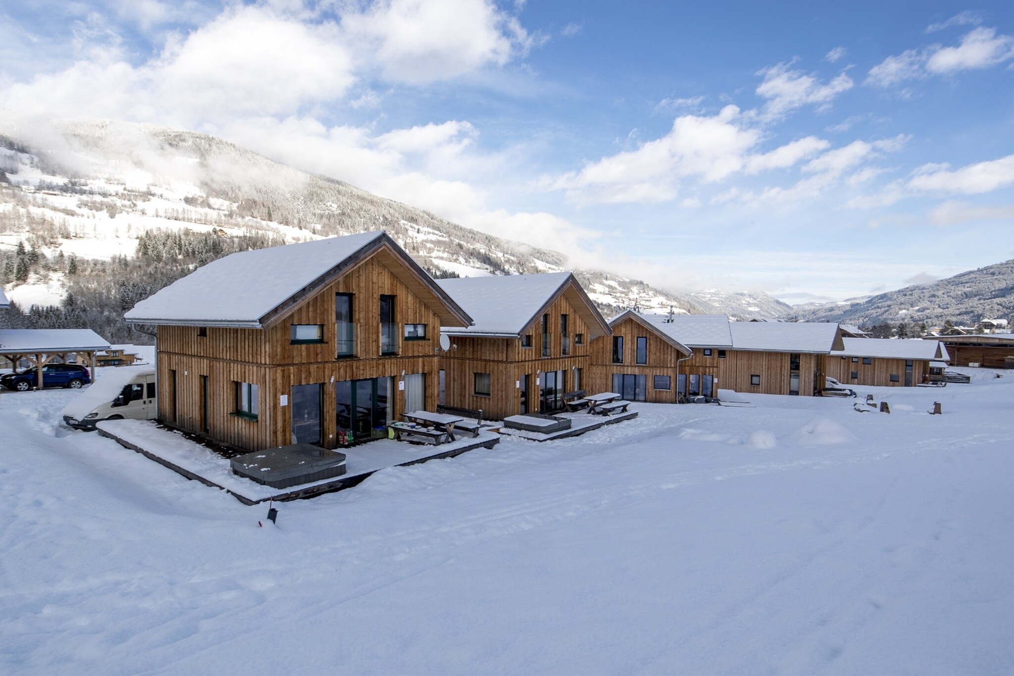 Inviting chalet with whirlpool