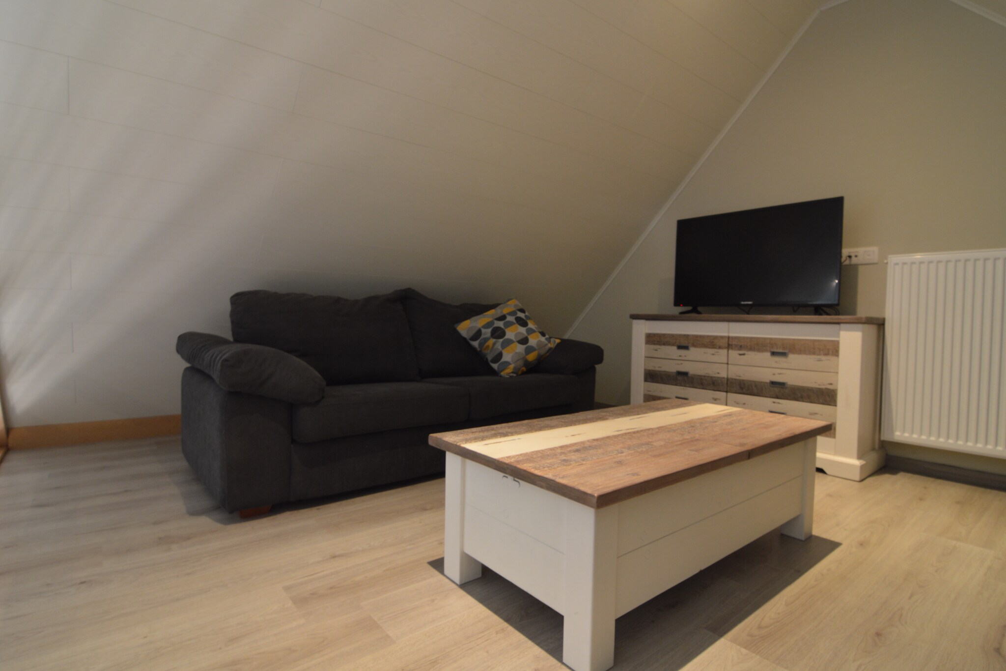Vakantiehuis Peer max. 12 personen 4 huisdieren 3 slaapkamers #12