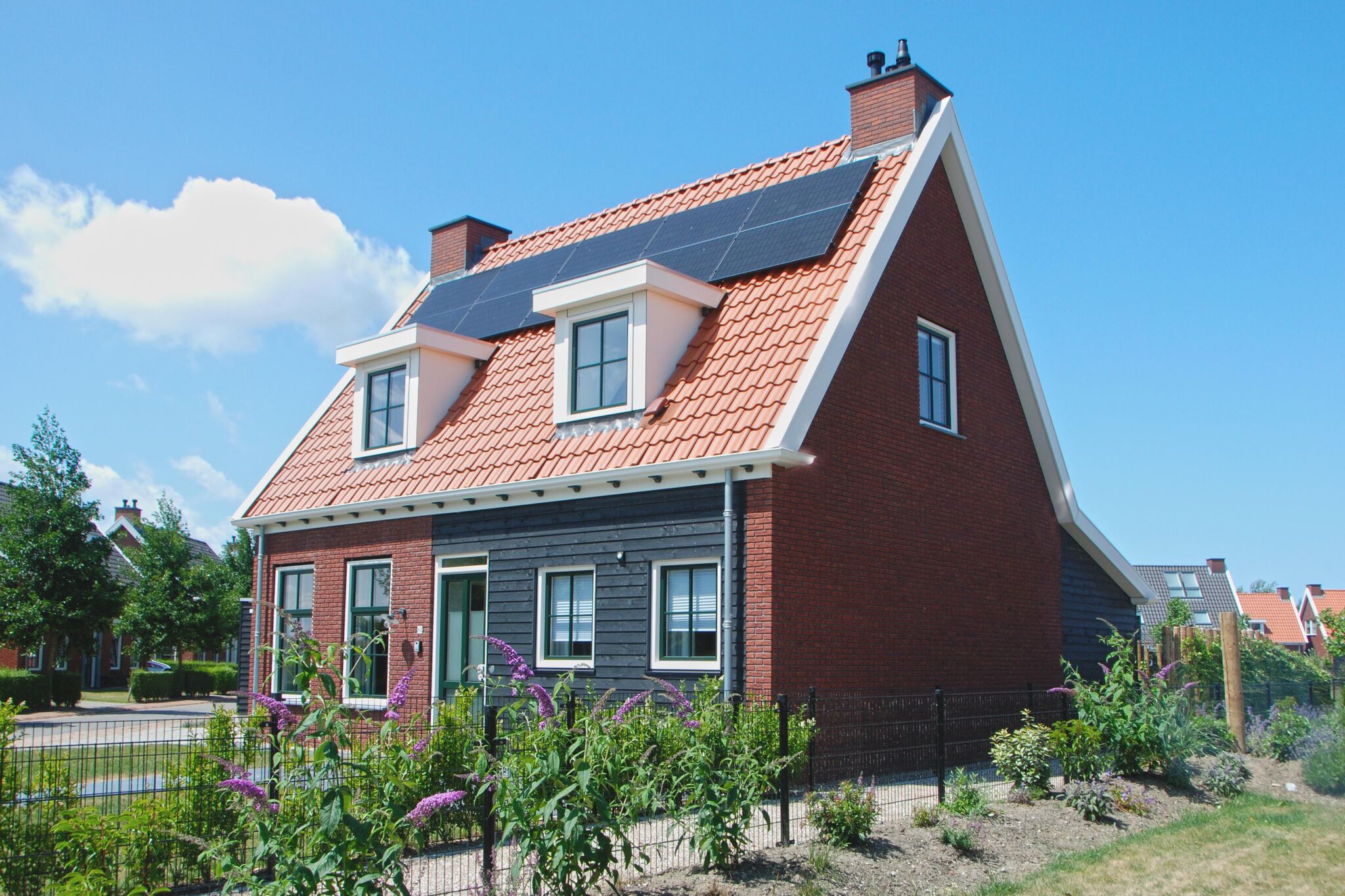 Ferienhaus in Colijnsplaat mit privater Terrasse