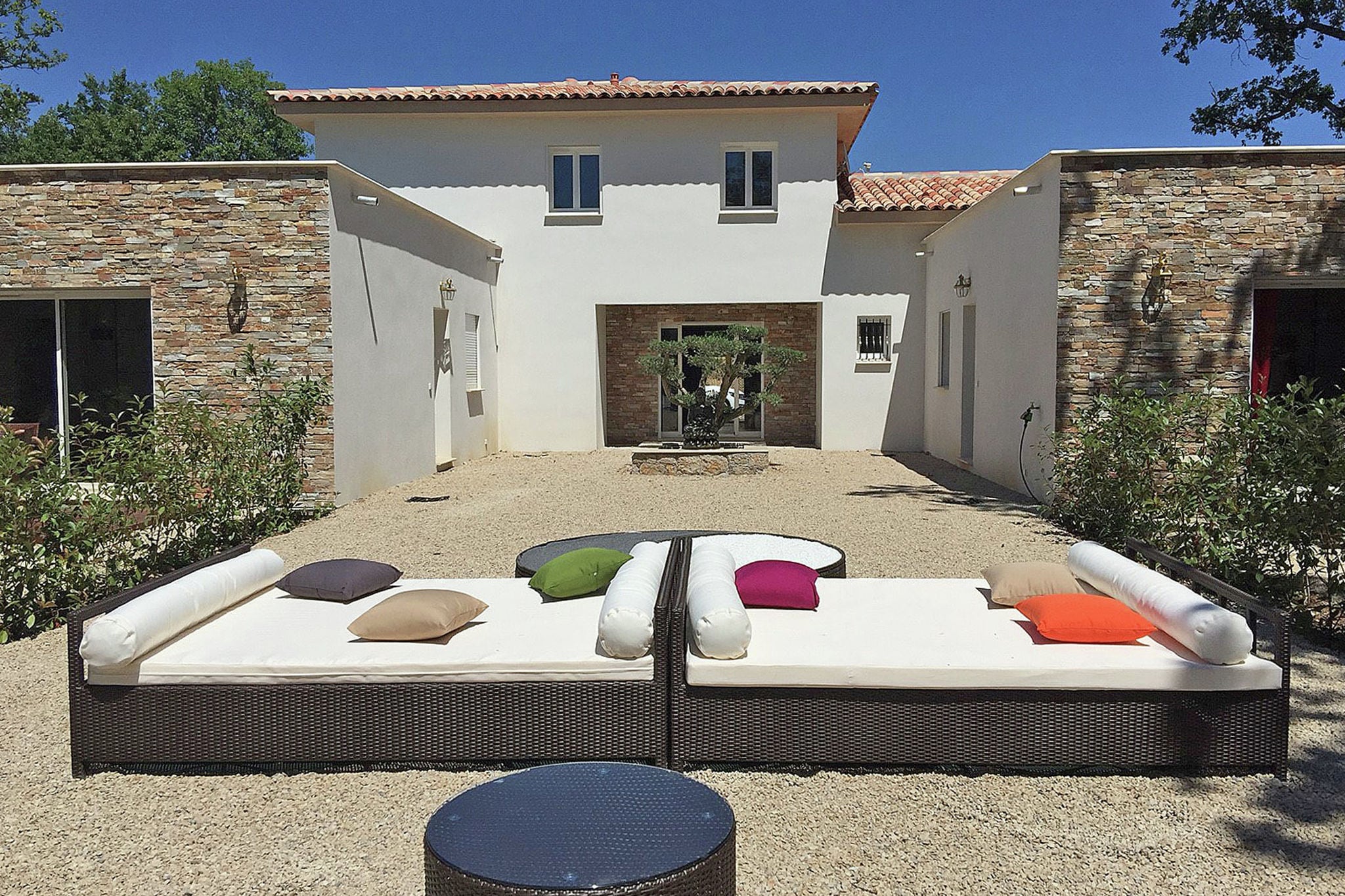 Moderne Villa mit Swimmingpool in Montauroux (Frankreich)