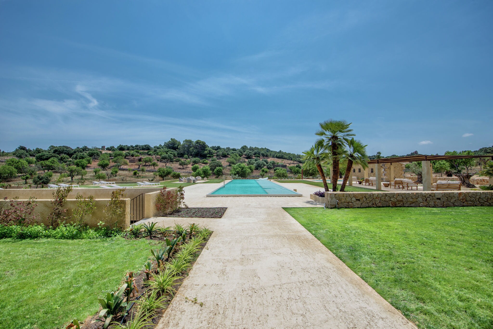 Joli bungalow avec piscine à Sant Llorenç des Cardassar