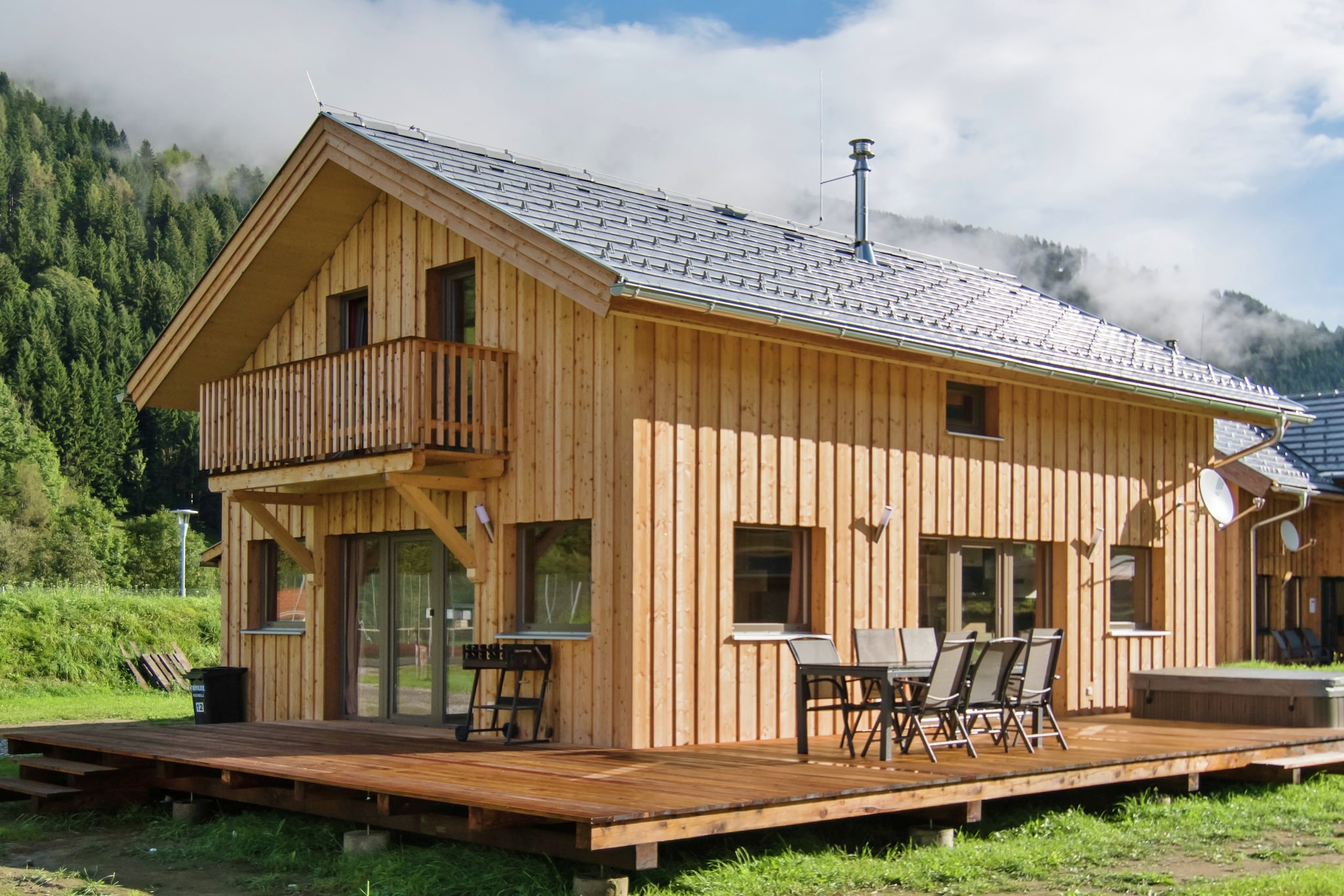 Lovely chalet with whirlpool