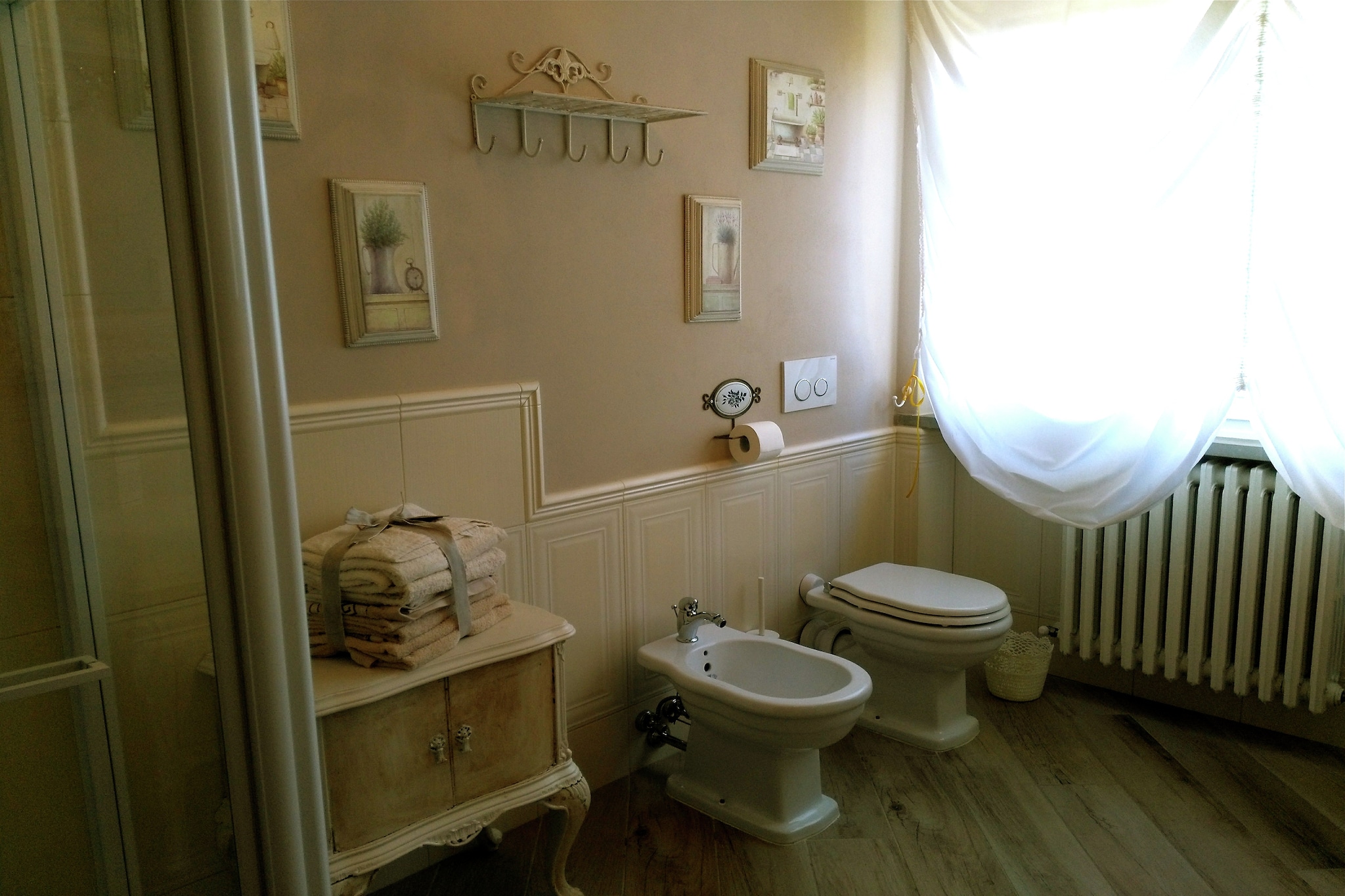 Montefiore-Bathroom