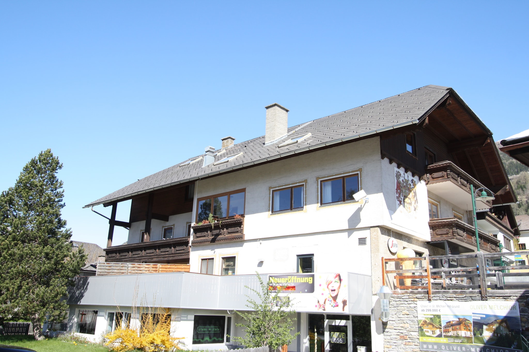 Apartment in Sankt Michael near Ski Slopes