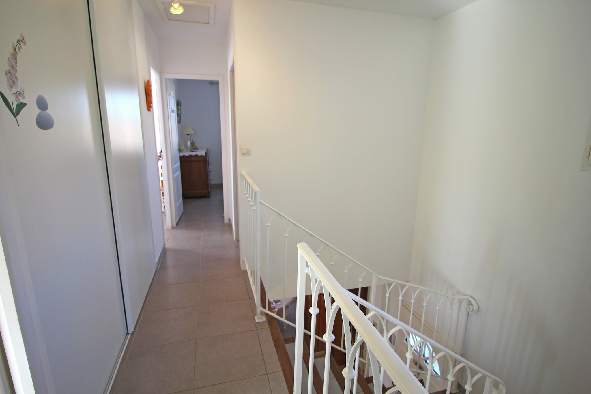 Villa met klimaat en privé zwembad-Overloop