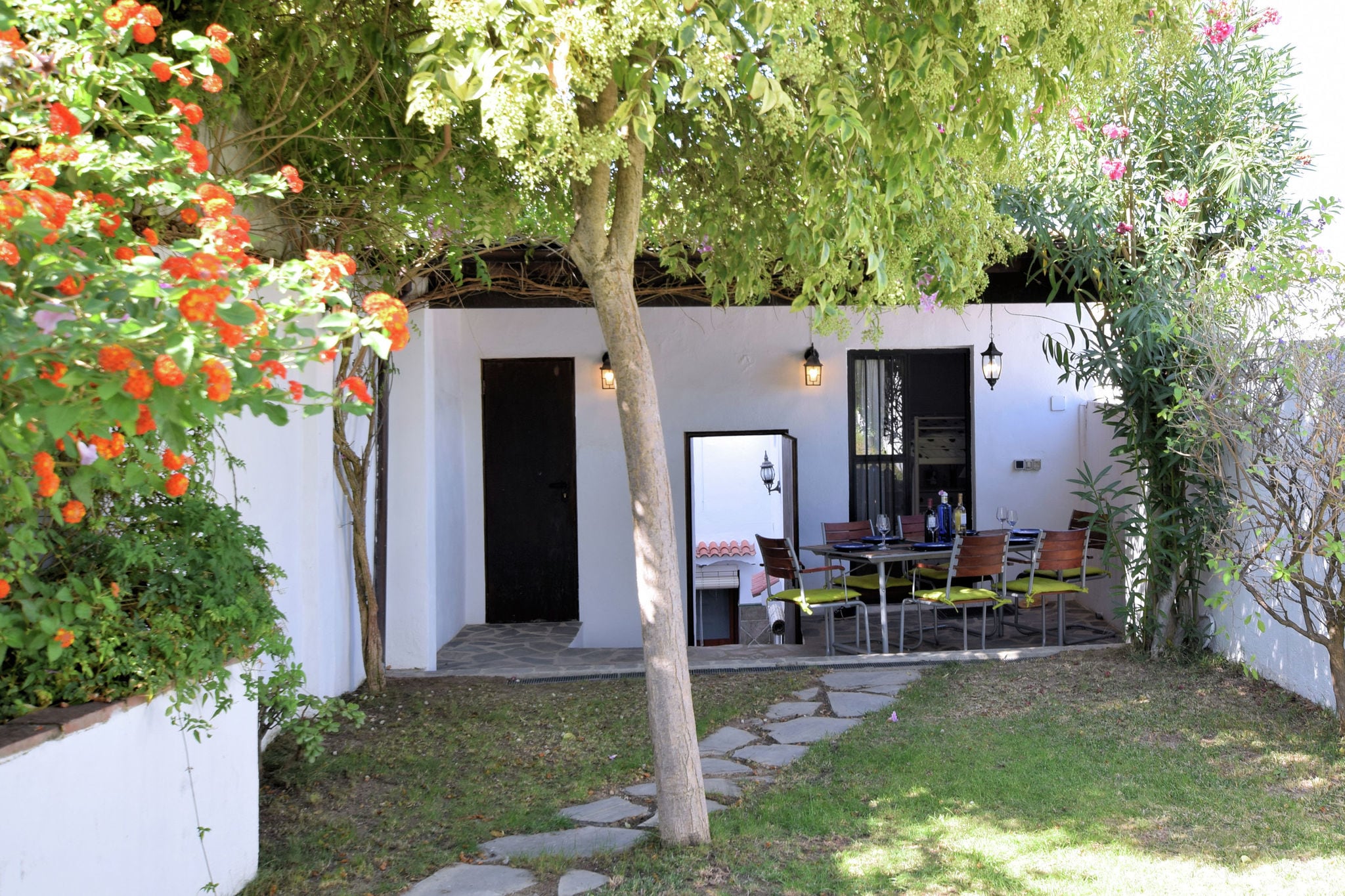 Beautiful Holiday Home with Private Swimming Pool in Rute