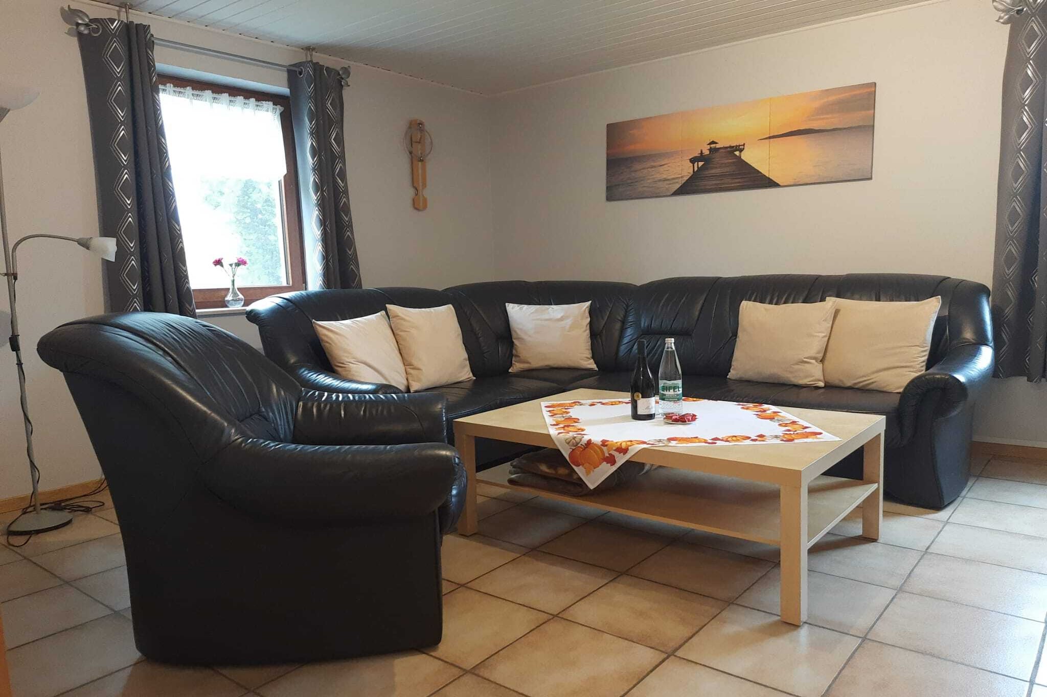 Ferienwohnung Fries-Woonkamer