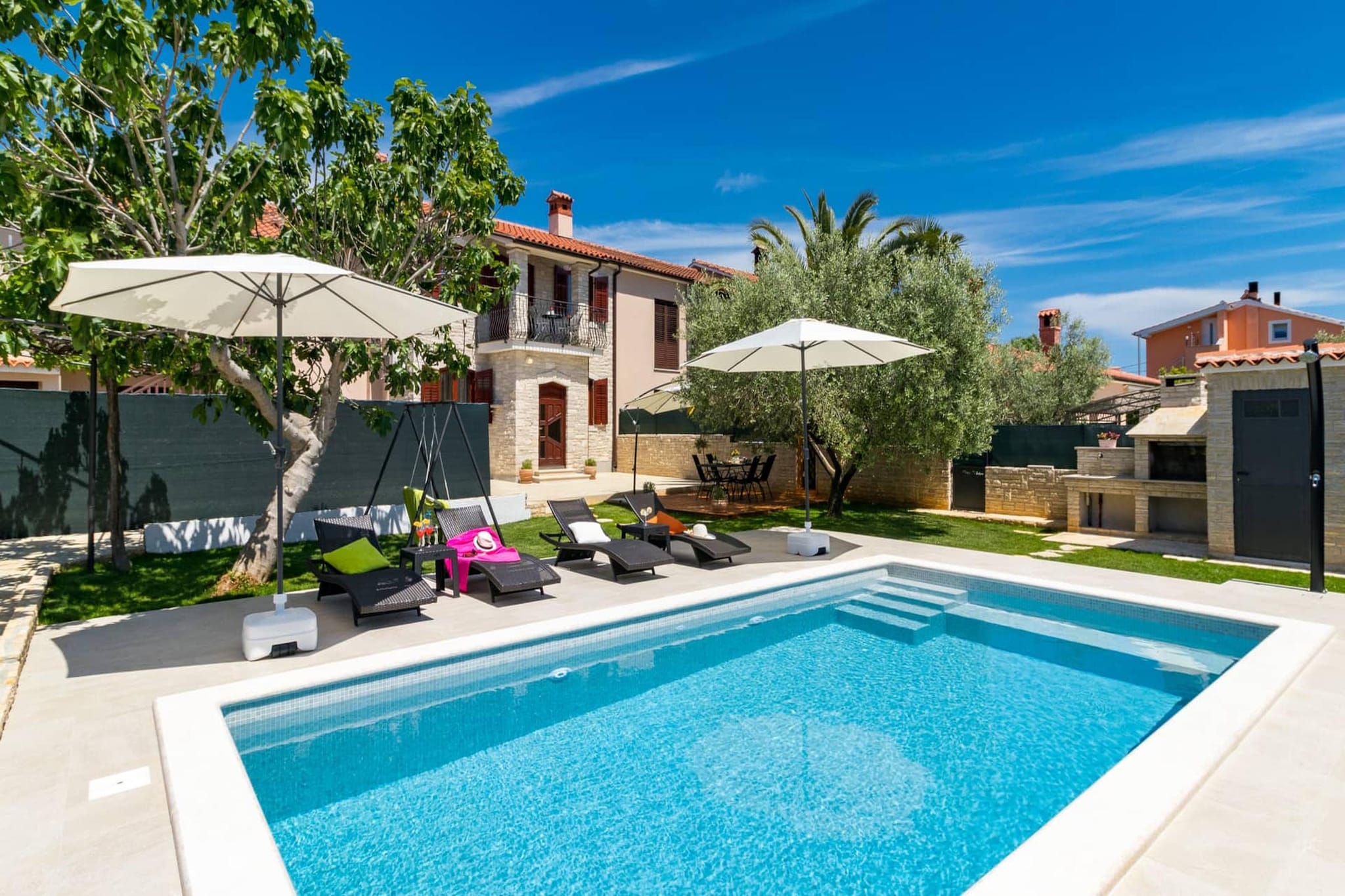 Villa Pietra - Schwimmbad