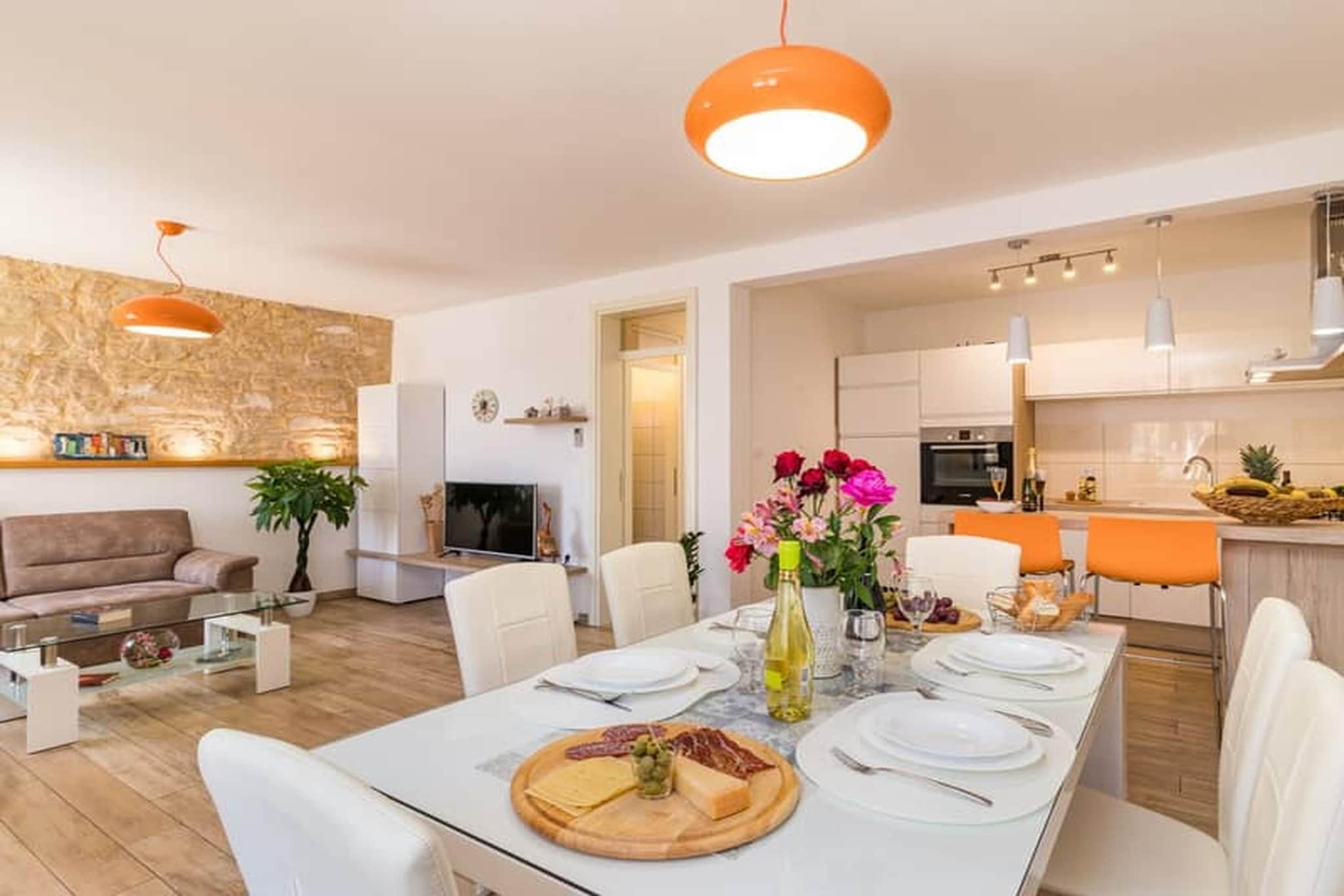 Villa Pietra - Esszimmer