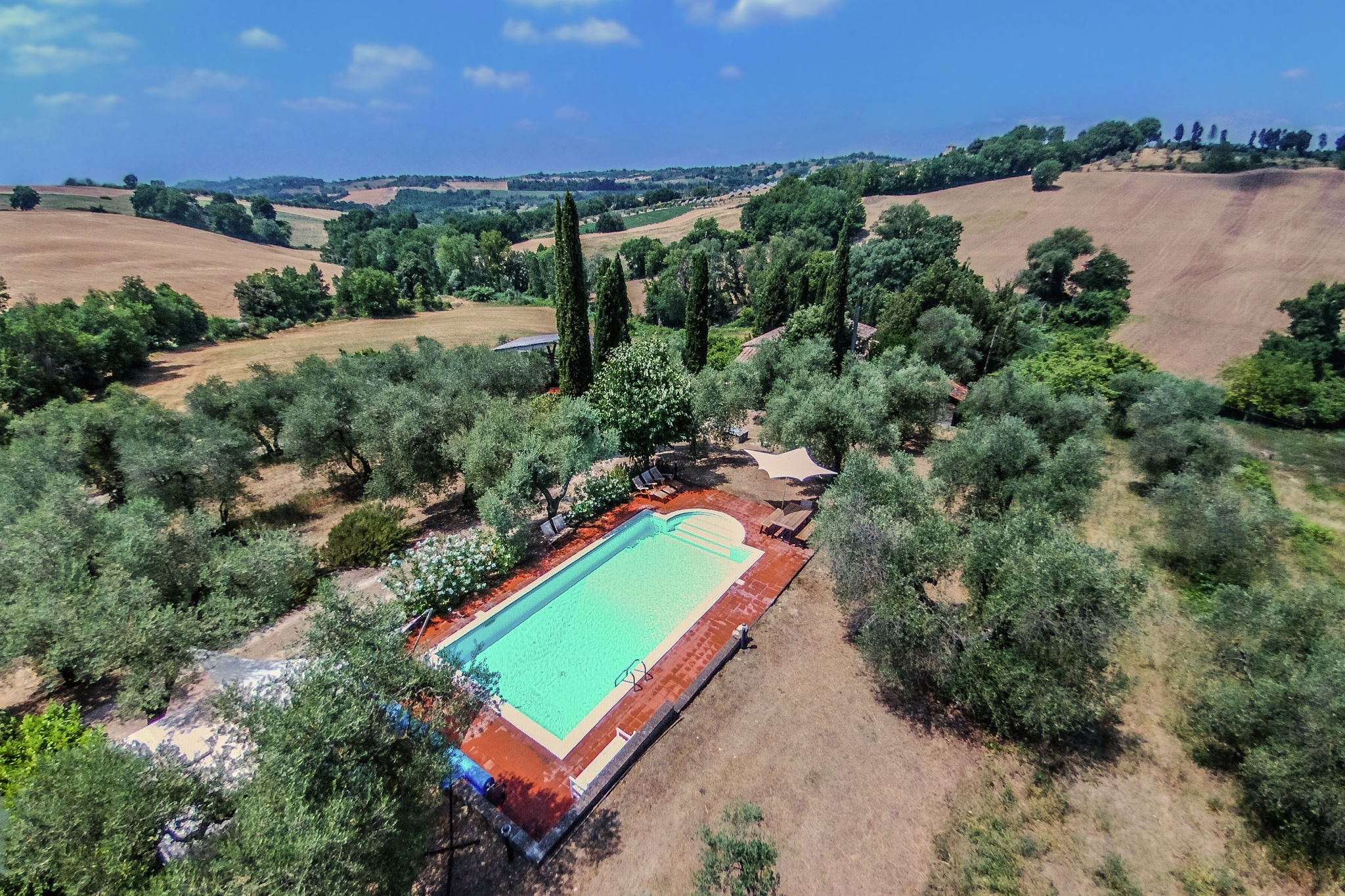 Authentieke boerderij in Schifanoia met privézwembad