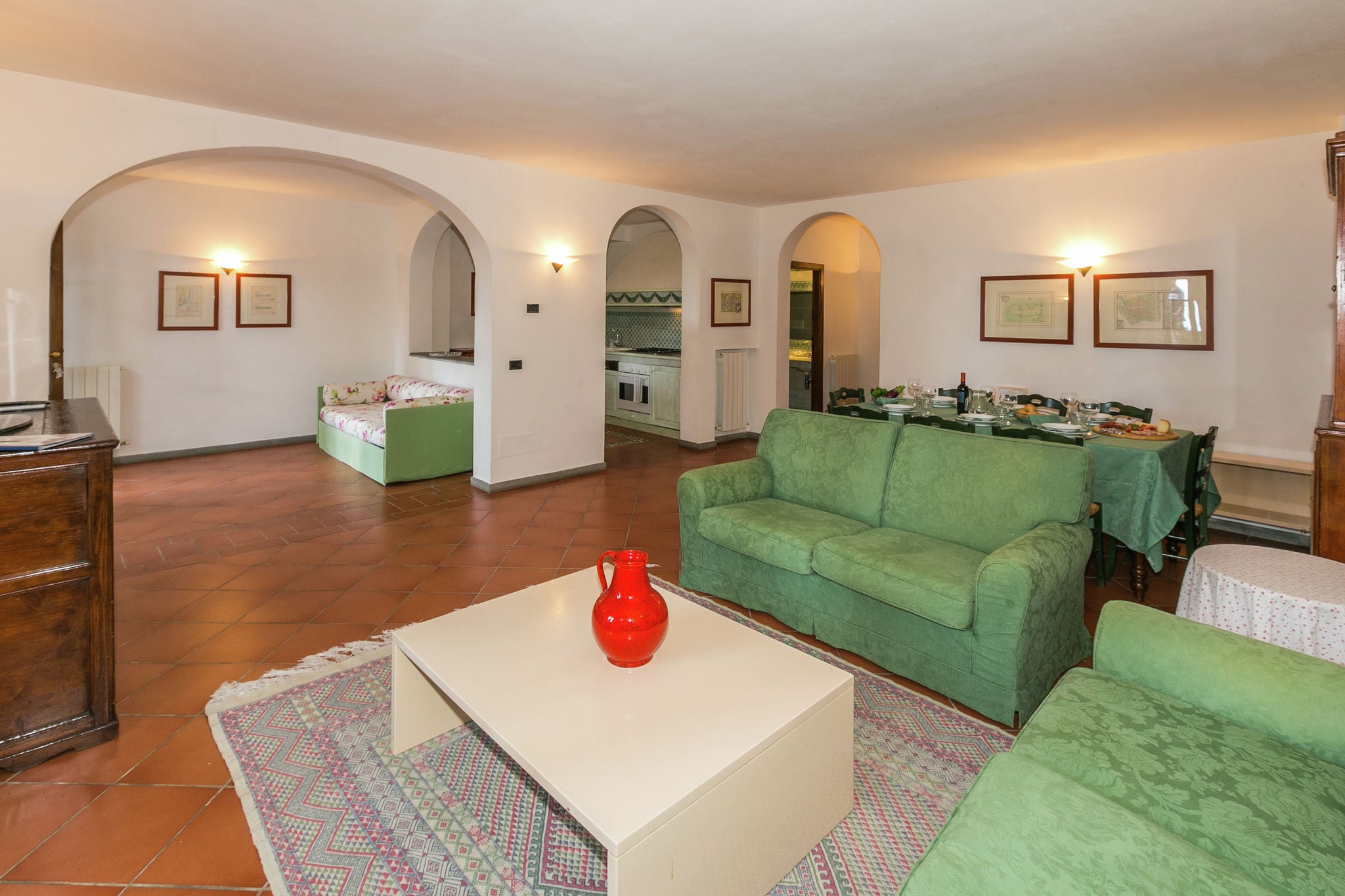 Holiday home 5 km from Sienna in the hills, swimming pool and garden