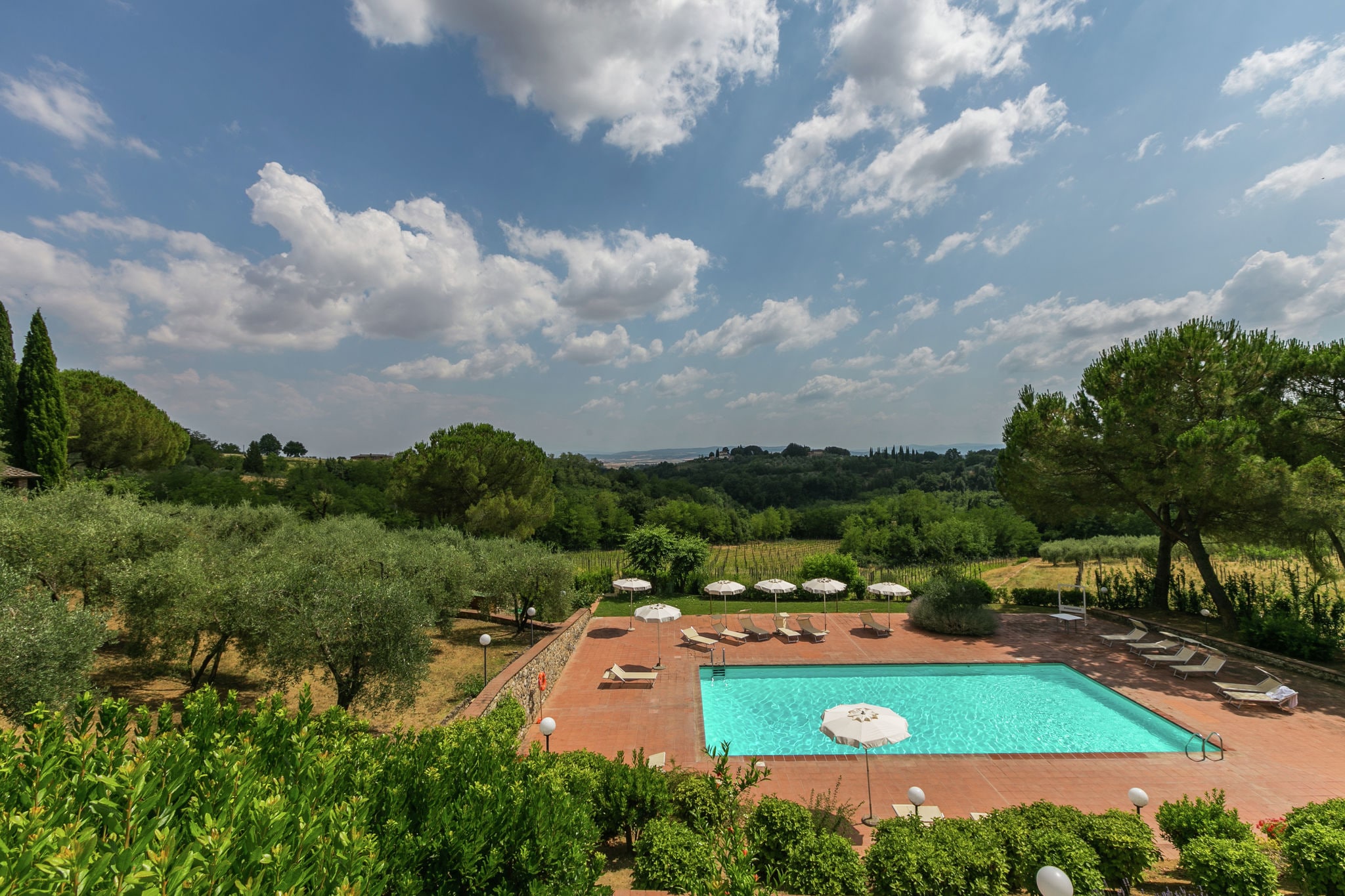 Moderne vakantiewoning in Sienna met een zwembad