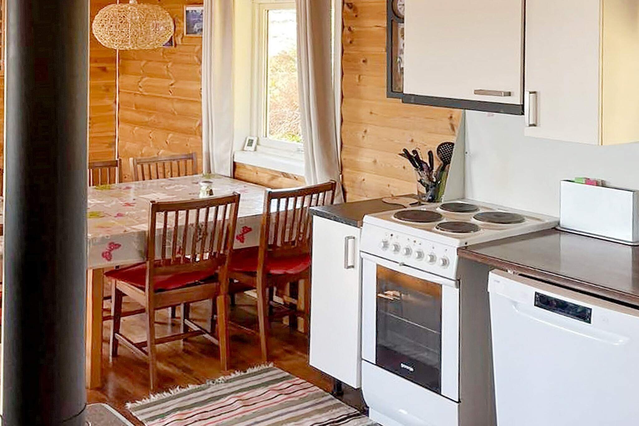 40588-TENNVIKA - Intérieur