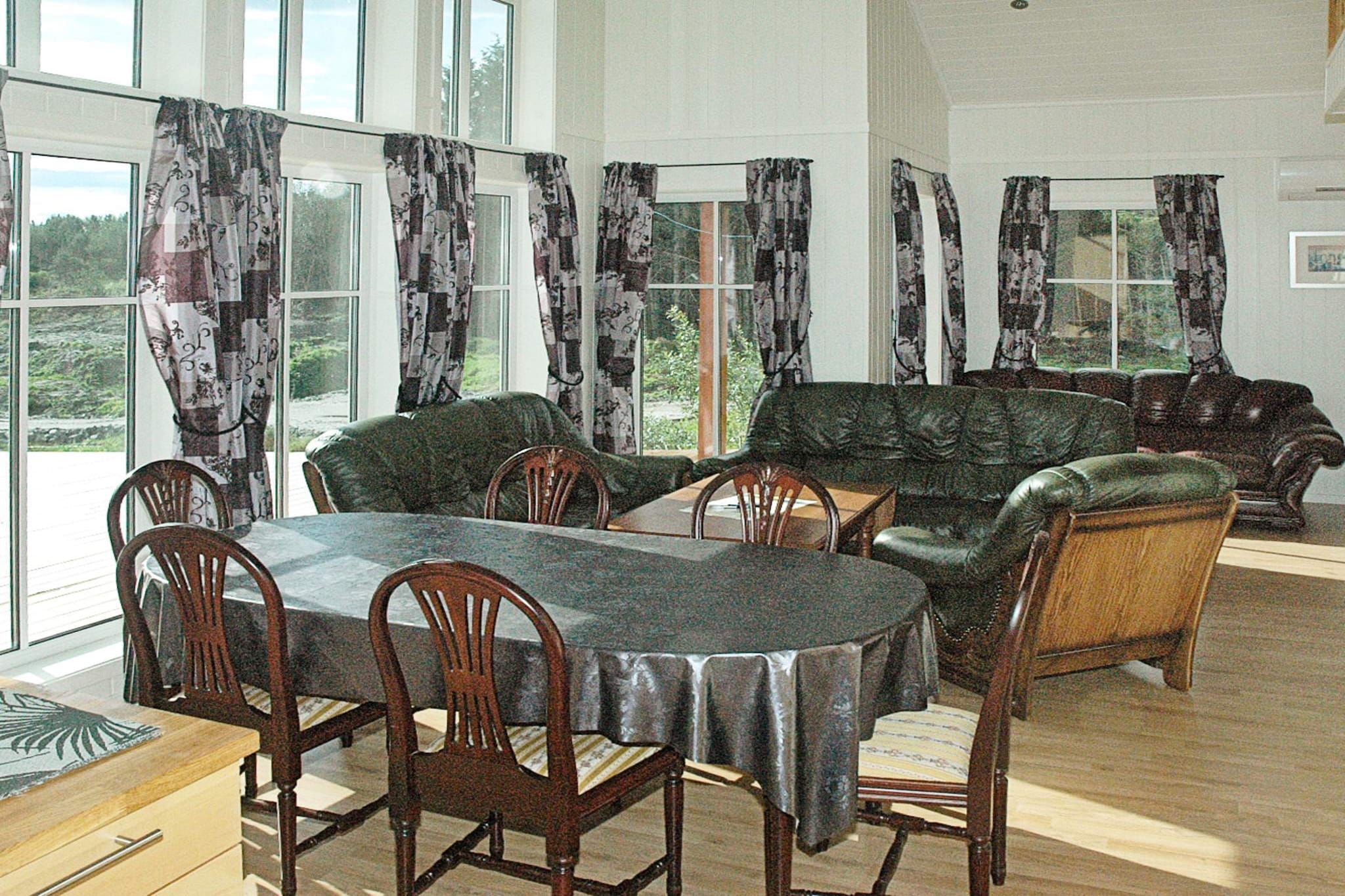 NYHUSET HUS 42903 - Binnen