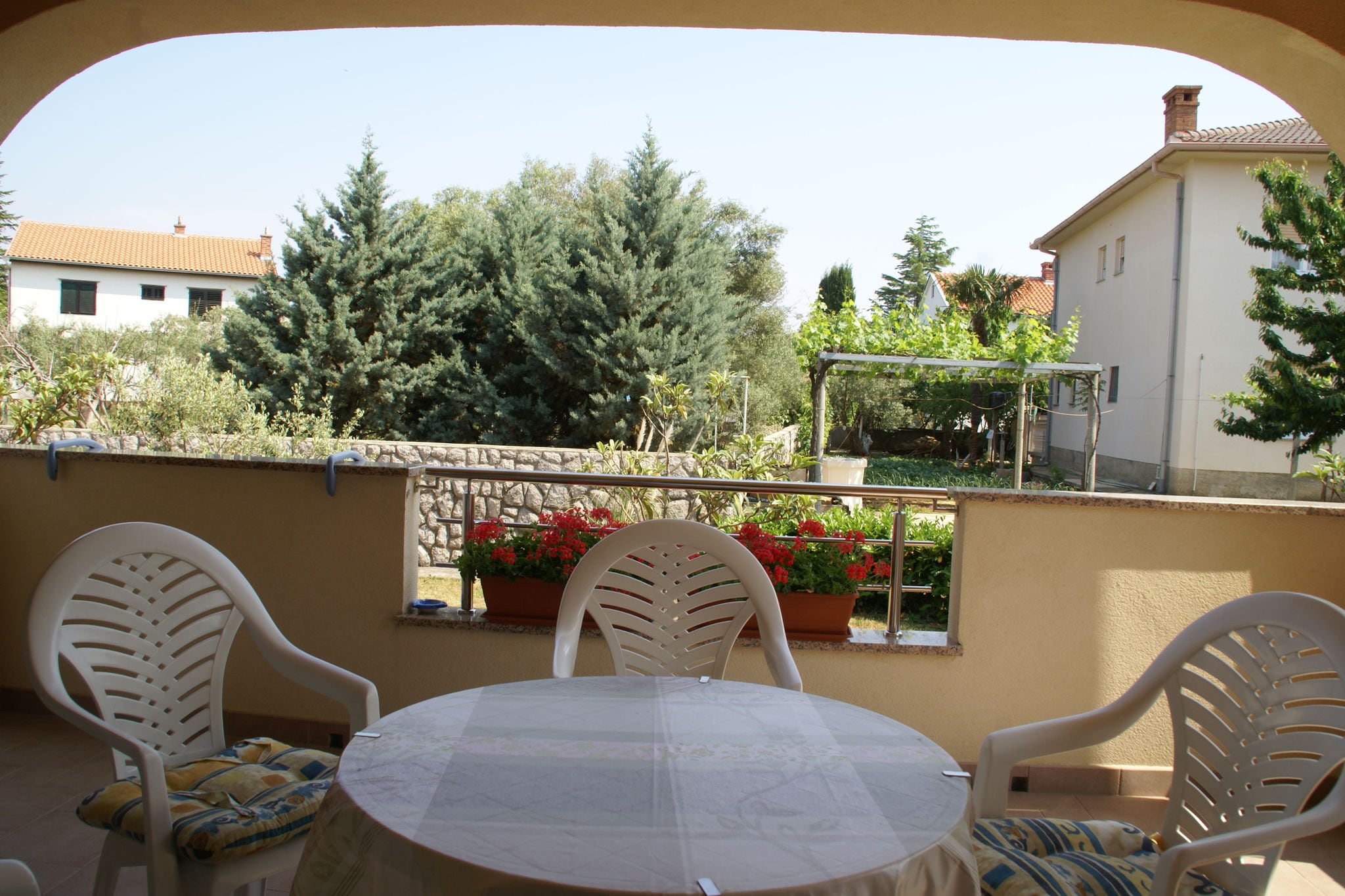 Gemütliches Appartement in Krk mit privater Terrasse