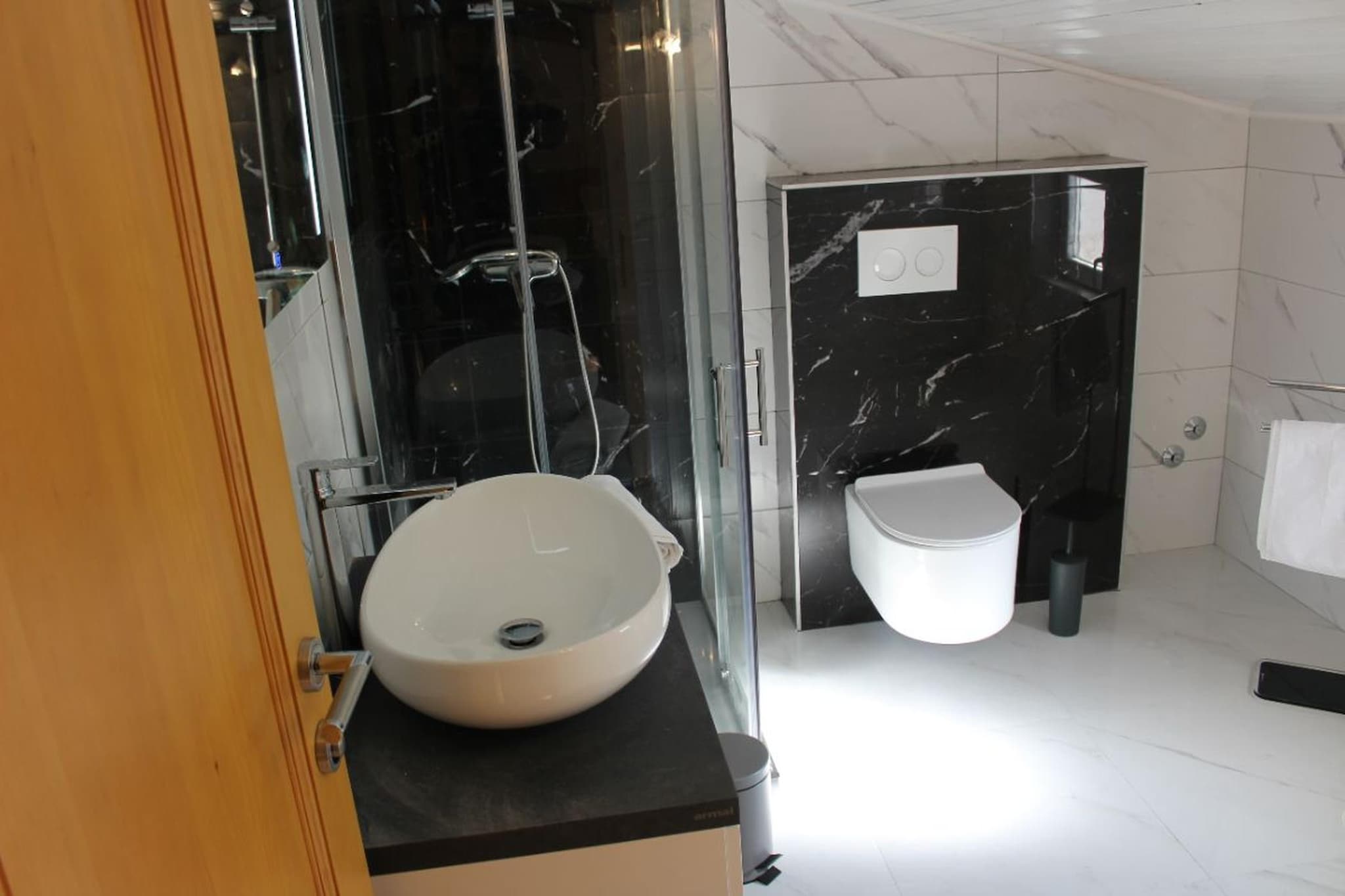 Sv Marija1 - Ferienwohnung 4 - Typ 4plus1-Salle de bain