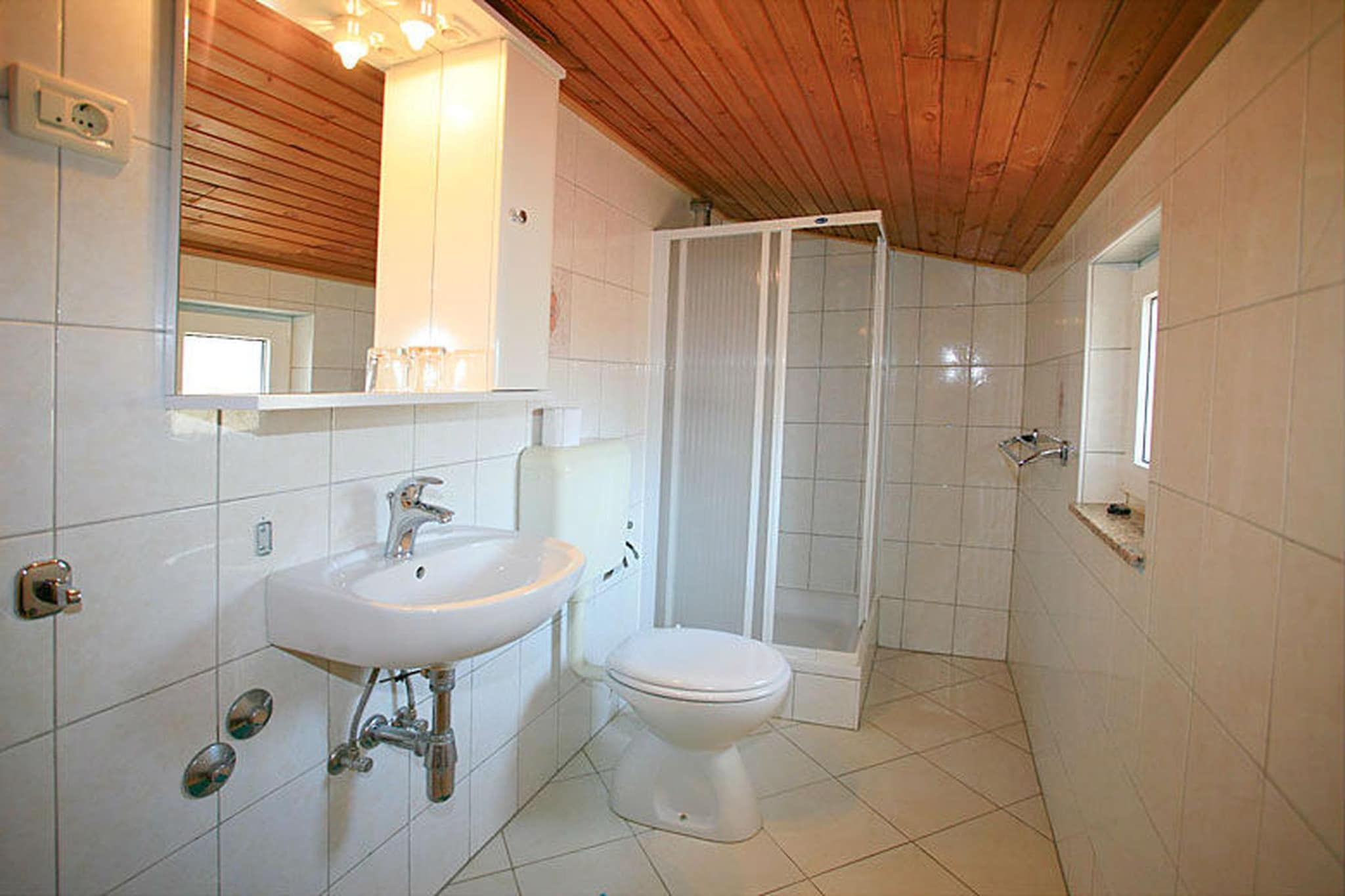 Sv Marija1 - Ferienwohnung 5 - Typ 4plus2-Salle de bain