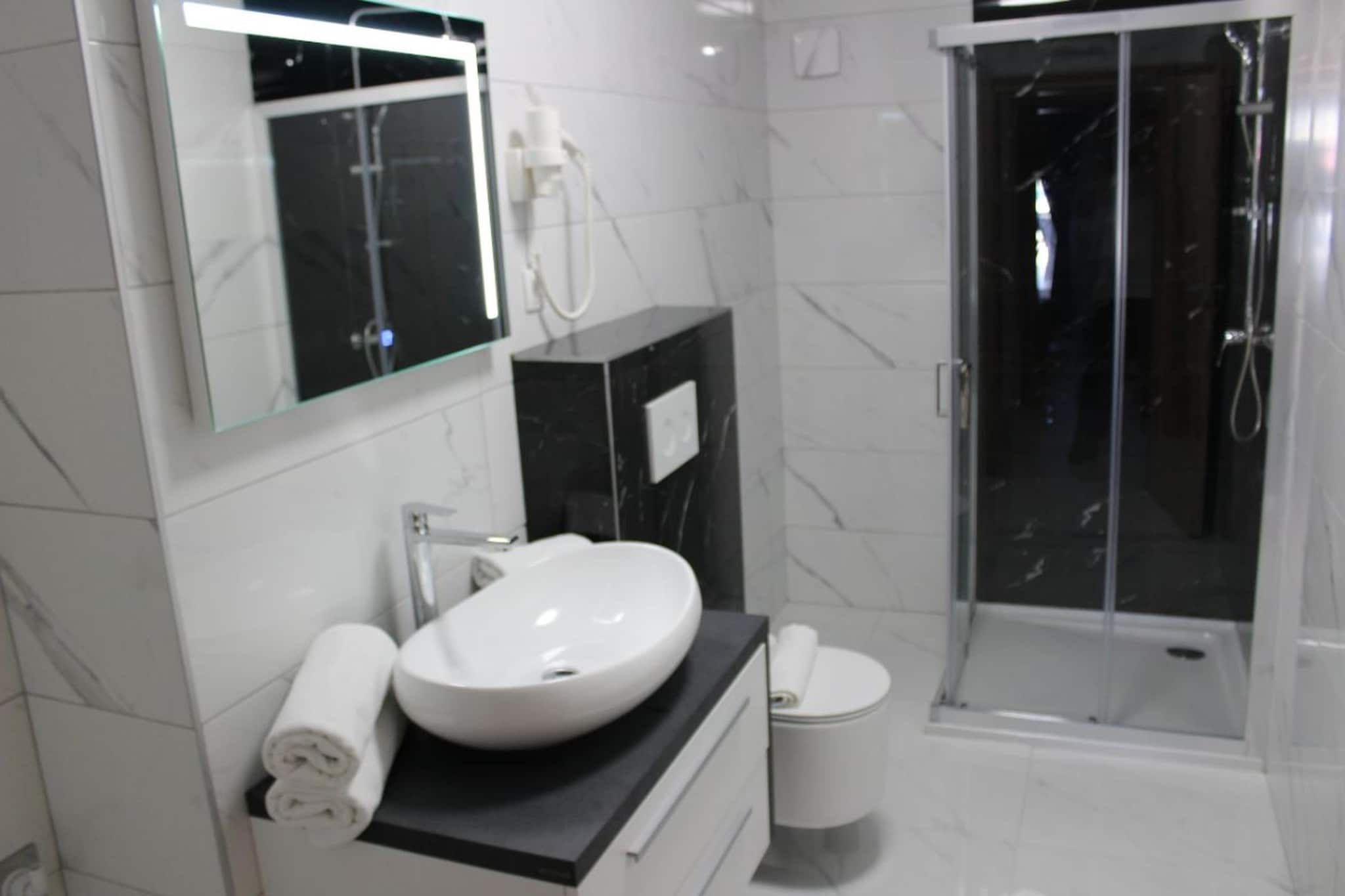 Sv Marija1 - Ferienwohnung 6 - Typ 4plus2-Salle de bain