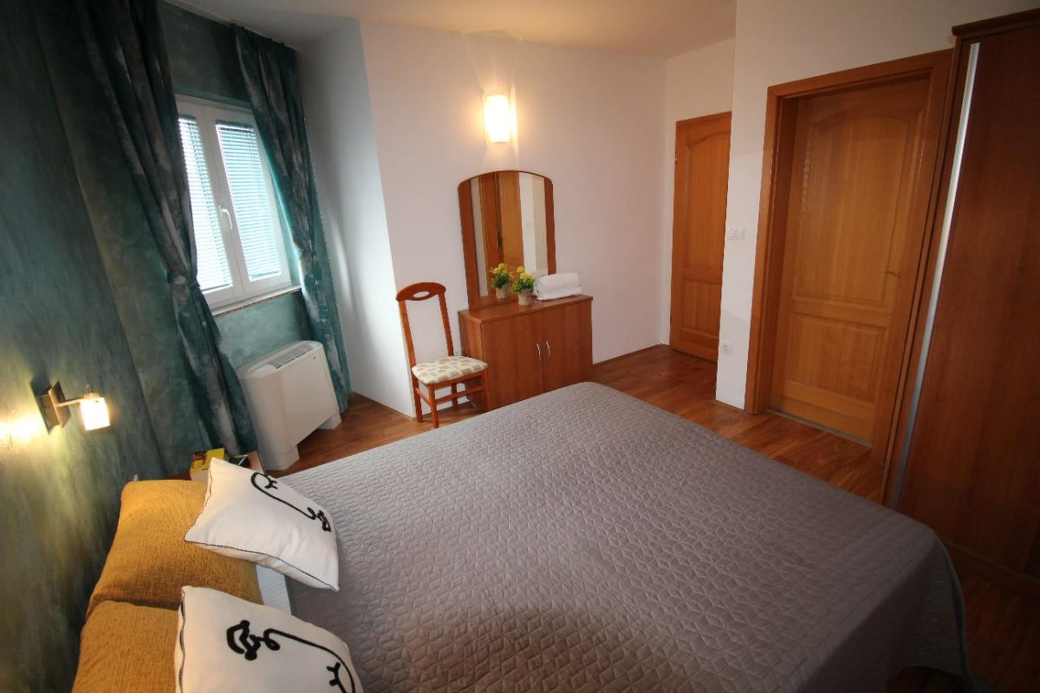 SV Marija 2 - Ferienwohnung 1 - Typ 4plus2-Chambre