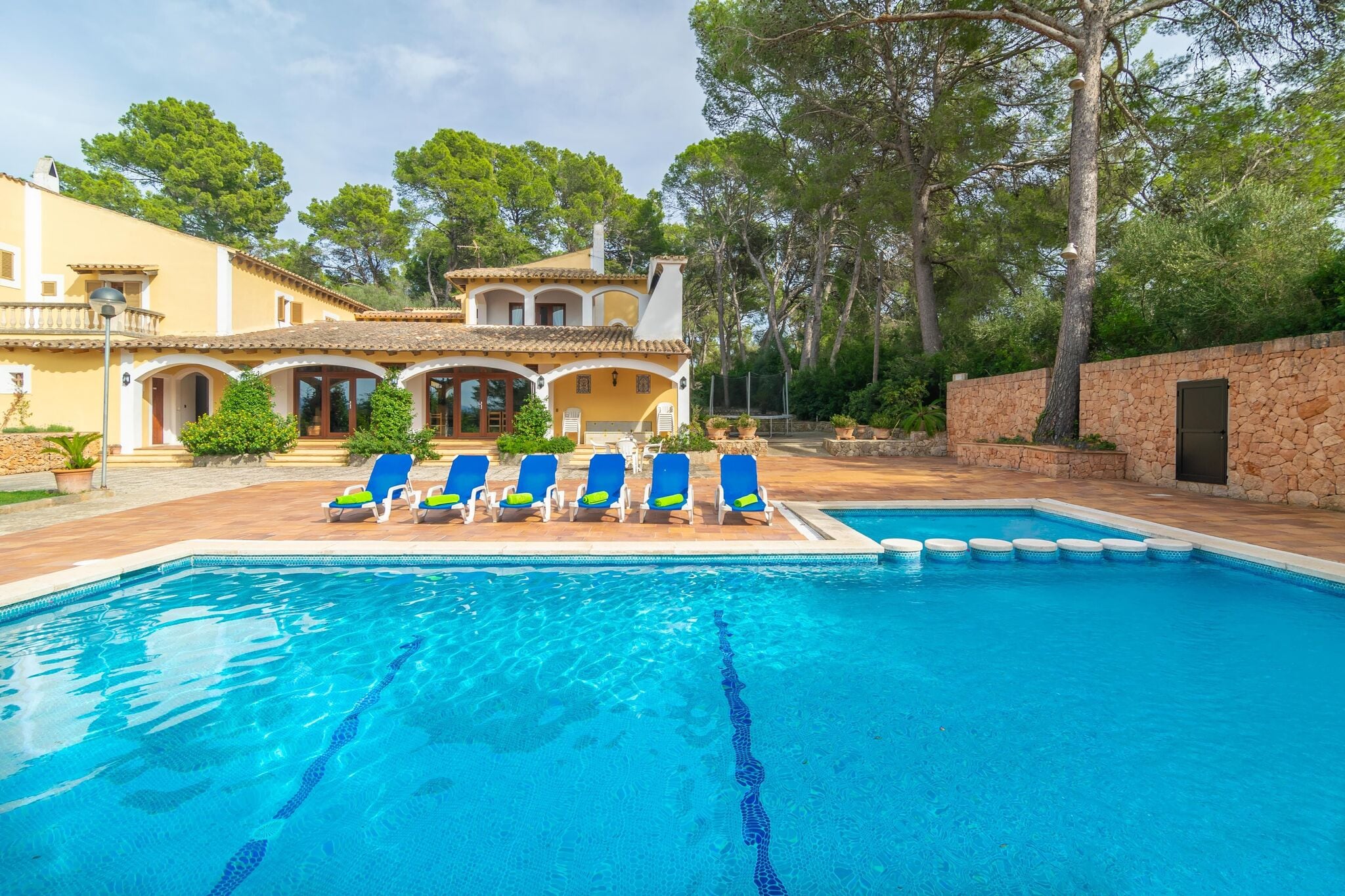 Gezellige ruime villa op Mallorca -Sant Jordi met prive zwembad