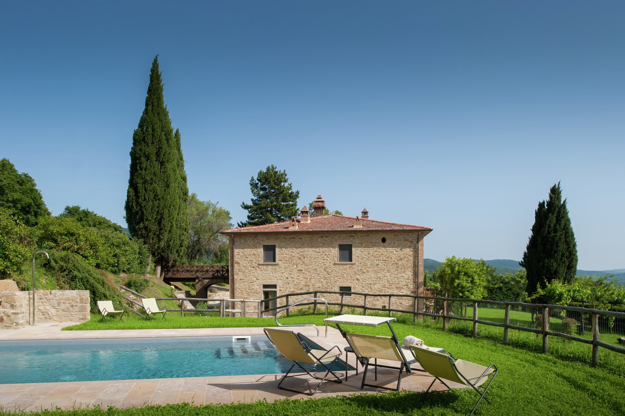 Villa mit privatem Pool auf einem Bio-Weingut