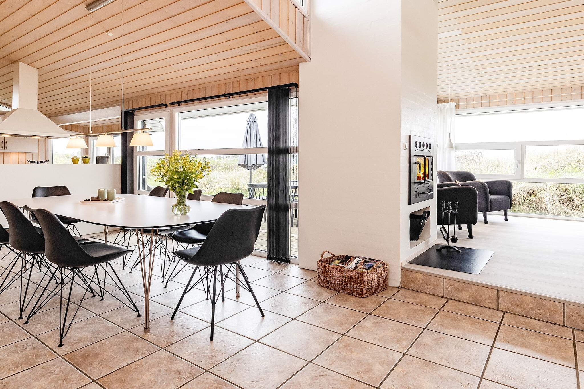 Luxury Retreat with Sea View - Indoor