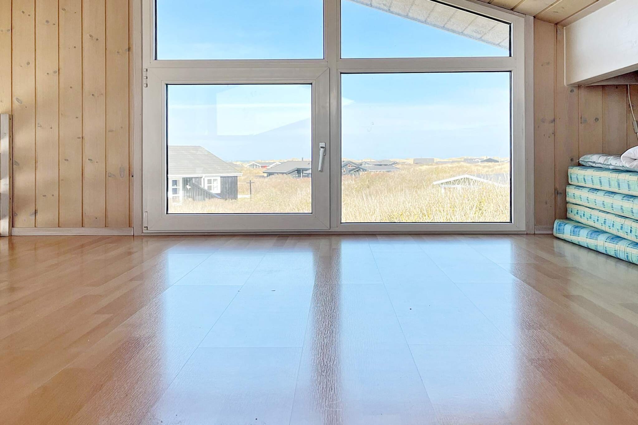 Luxury Retreat with Sea View - Indoor