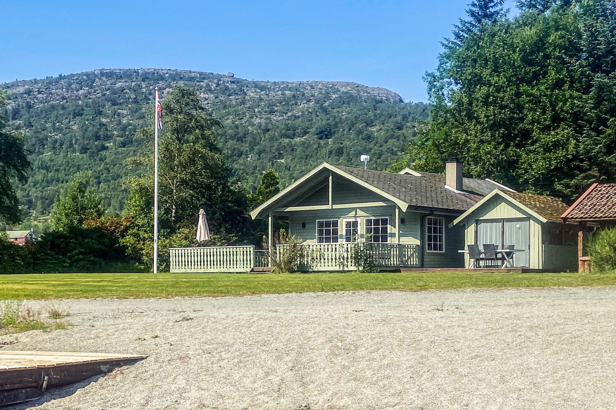 HUS 22235