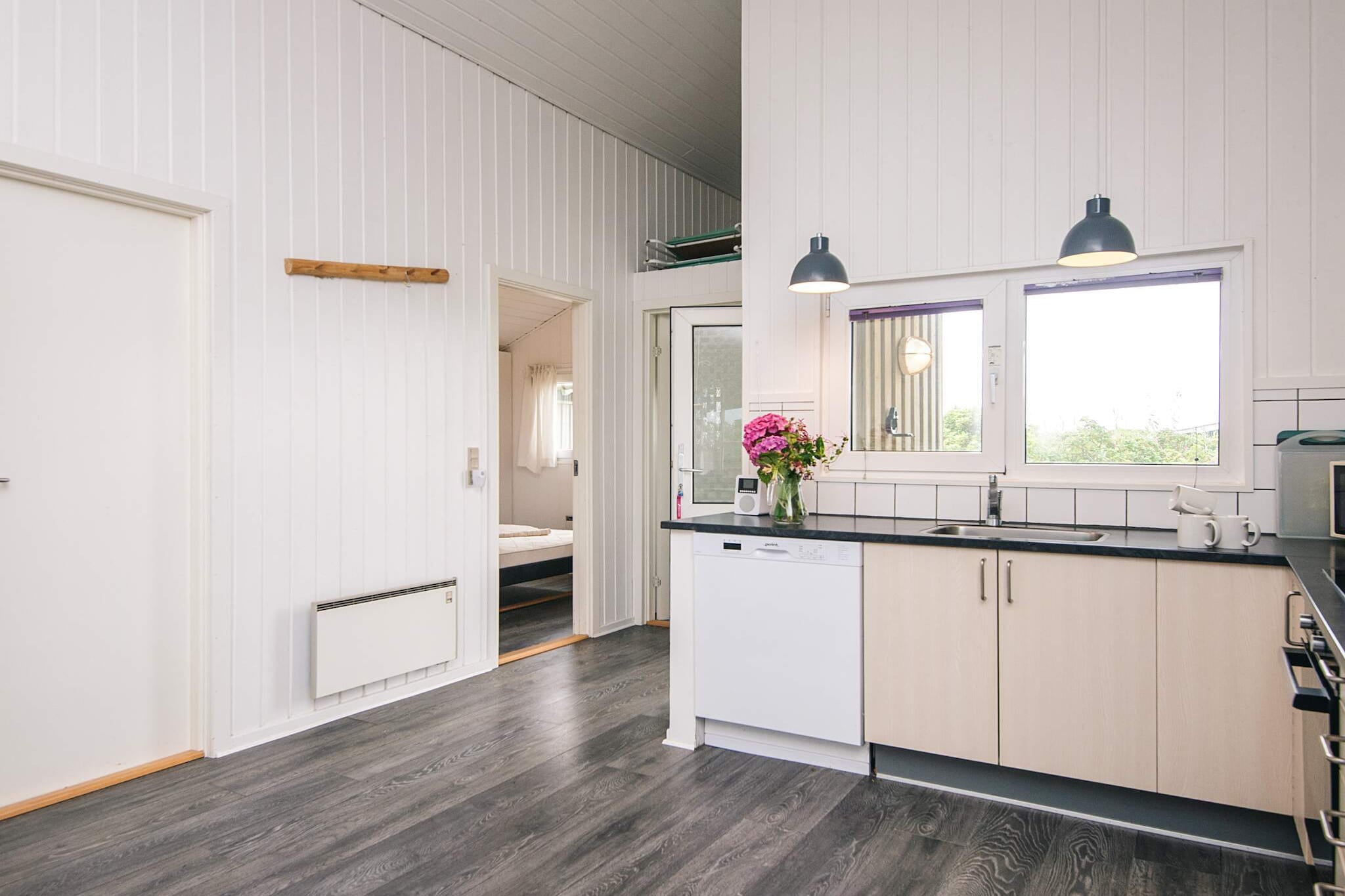 Licht zomerhuisje vlakbij de zee - Binnen