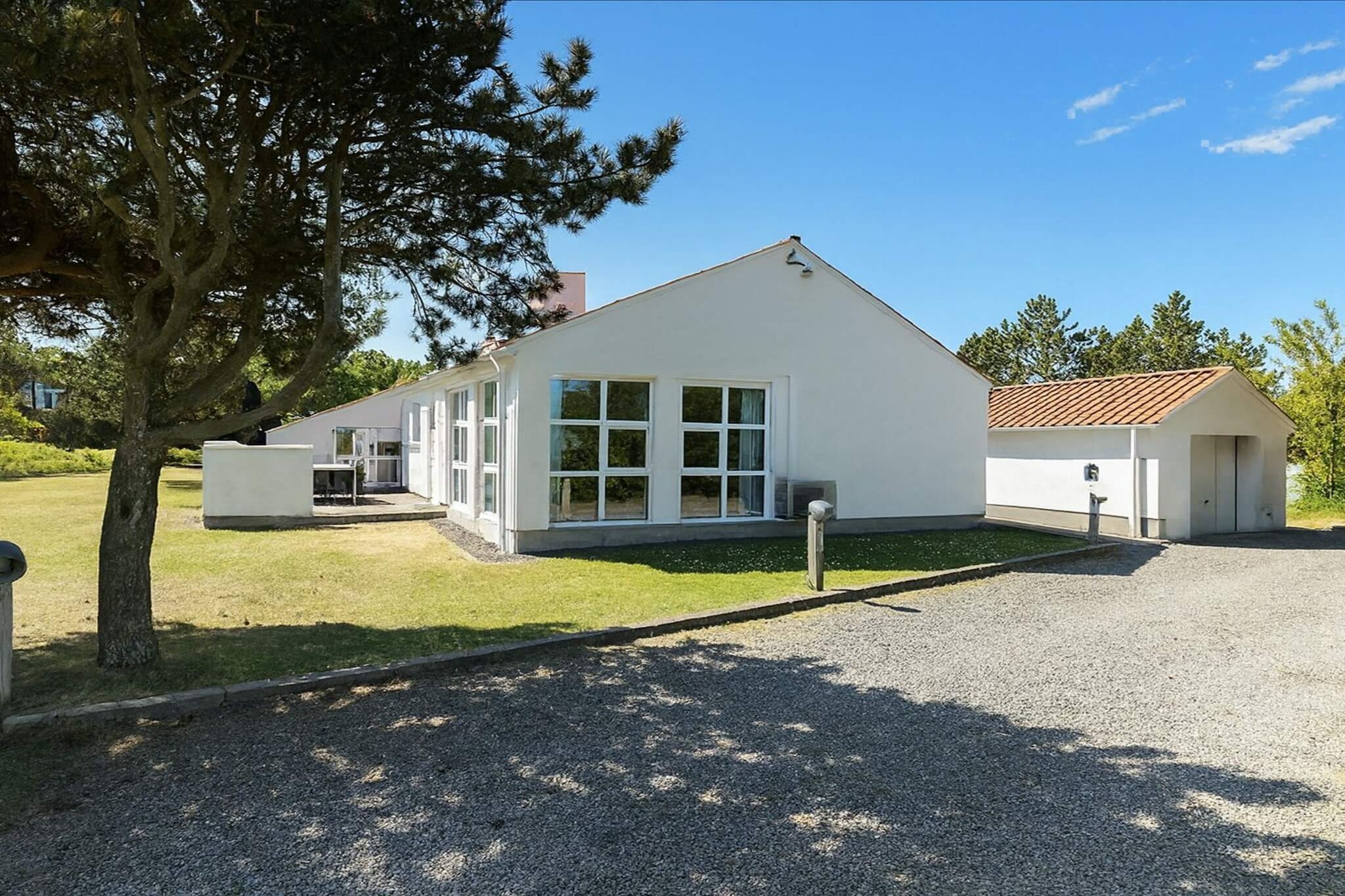 Zeezijde retraite met zwembad -- By Traum Ferienwohnungen-Buitenlucht