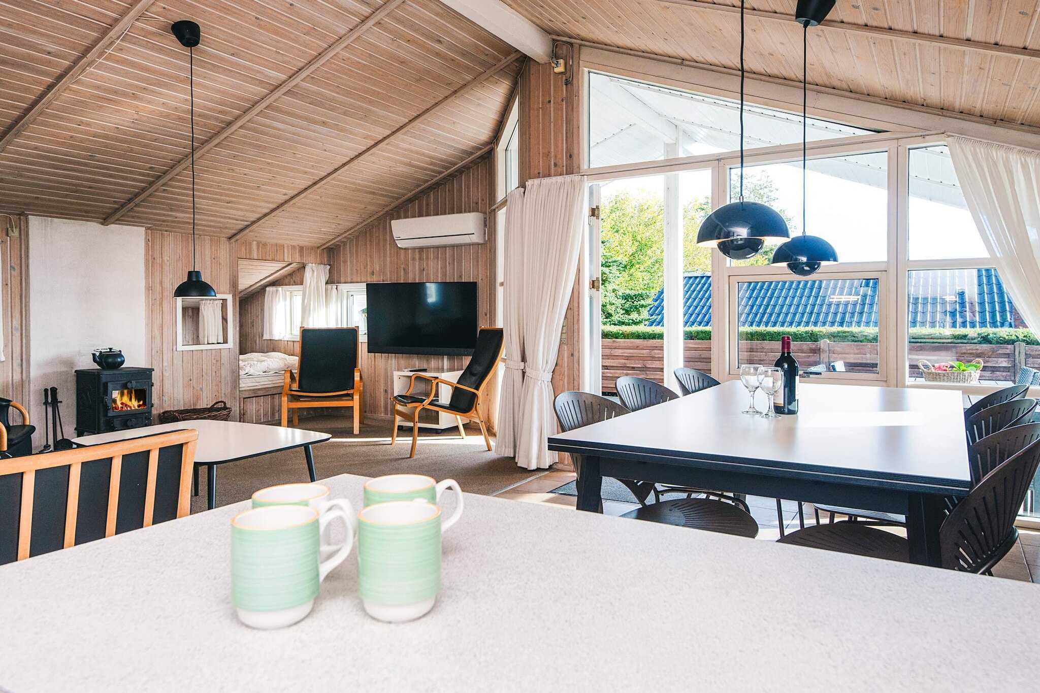 Zeeparadijs met open terras - Binnen