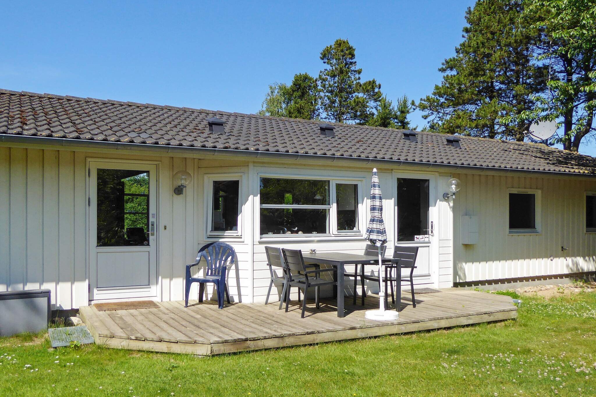 10 person holiday home in Græsted-By Traum