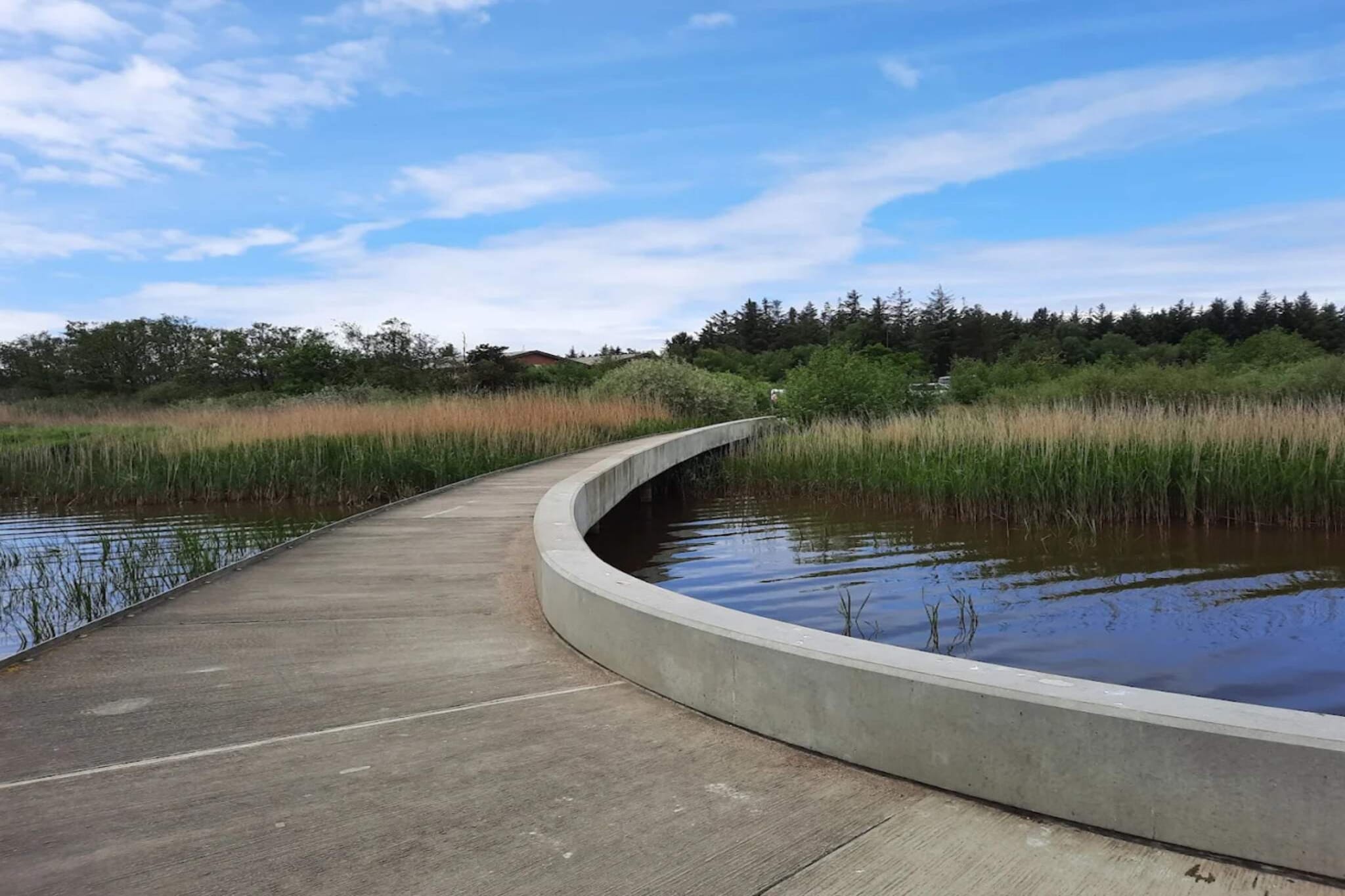 Afgelegen toevluchtsoord bij Lyngbo Heide - Waterzicht