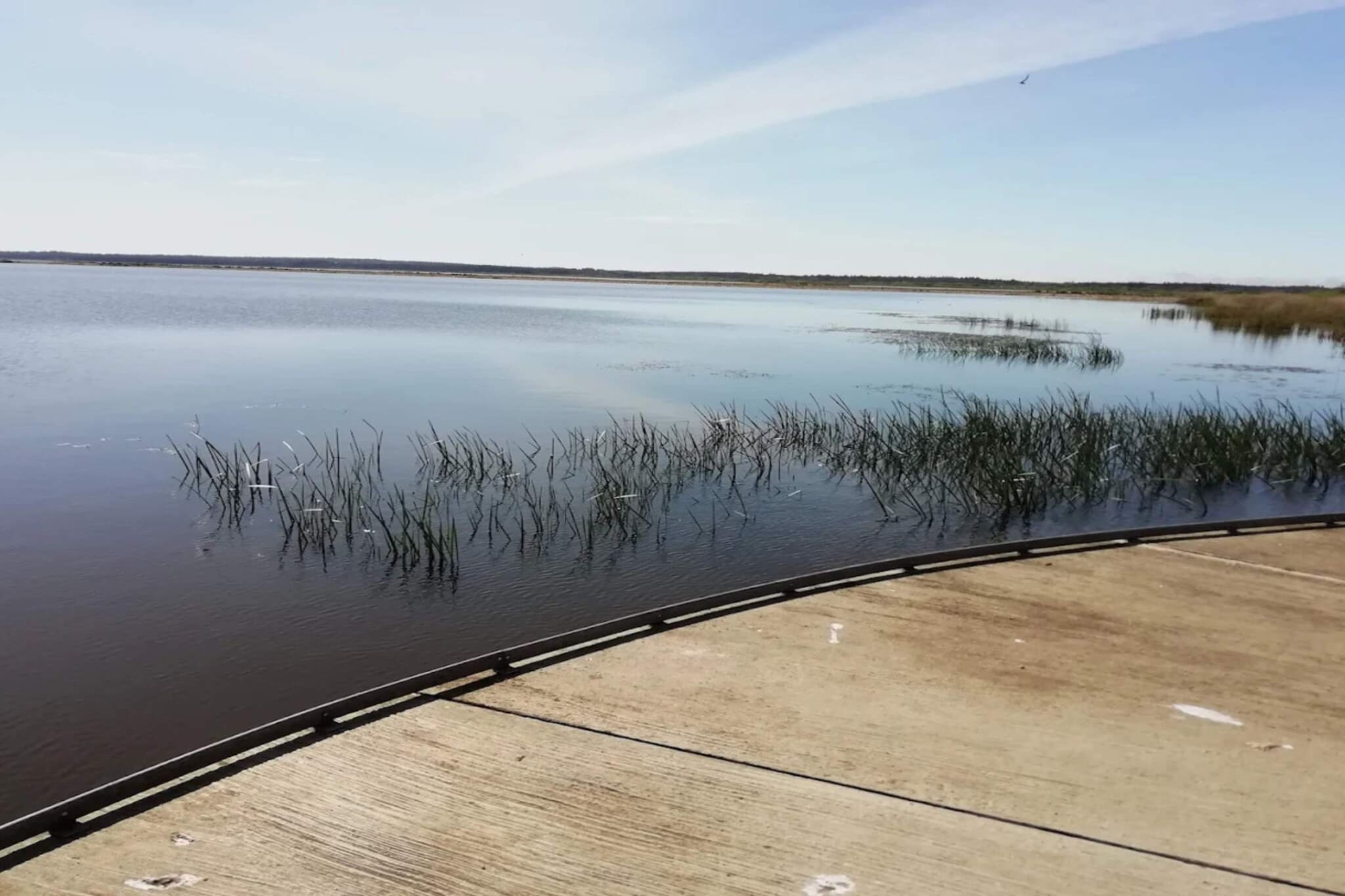 Afgelegen toevluchtsoord bij Lyngbo Heide - Waterzicht