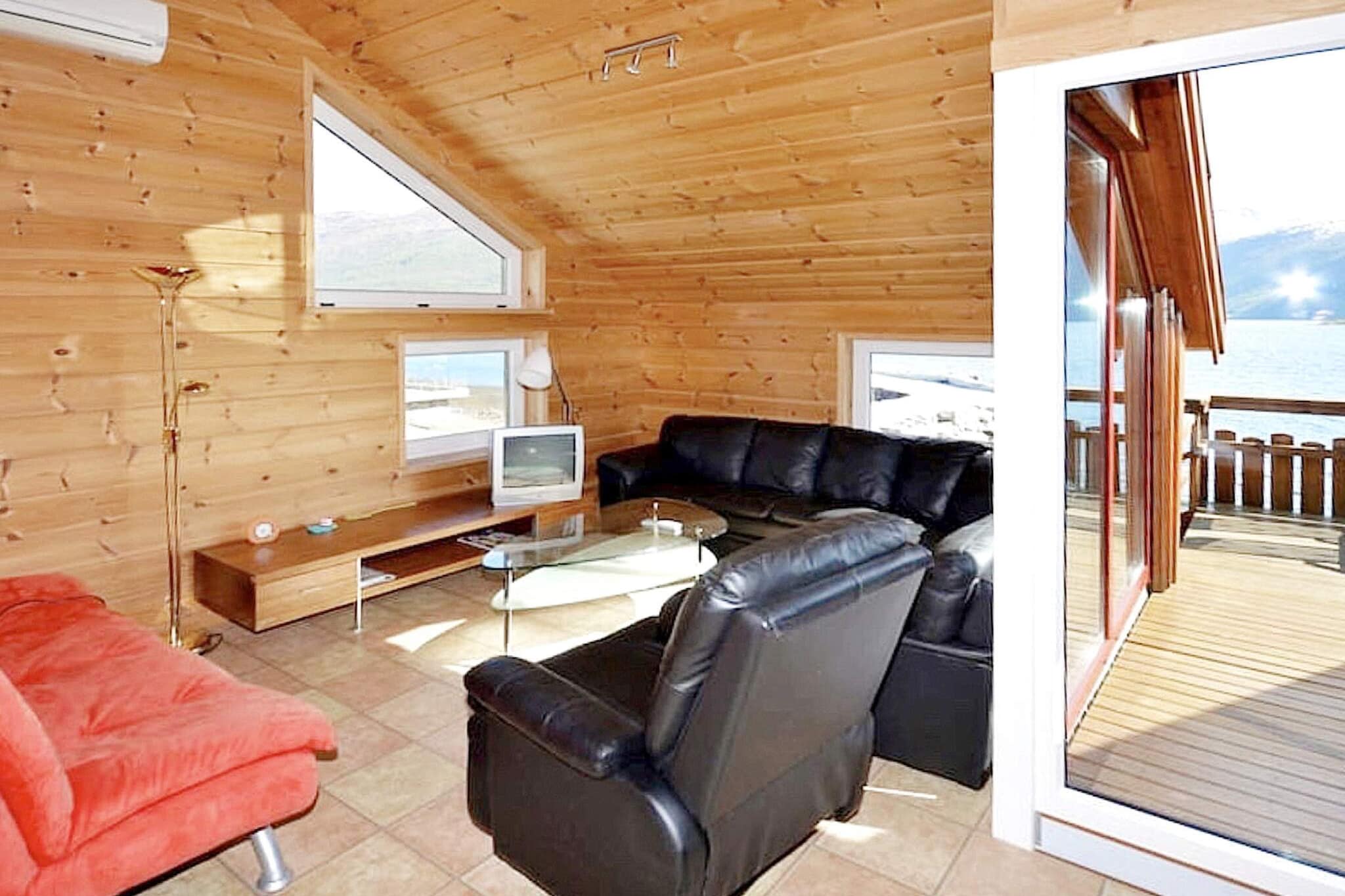 28041-STRANDLÅVEN LITEN - Intérieur
