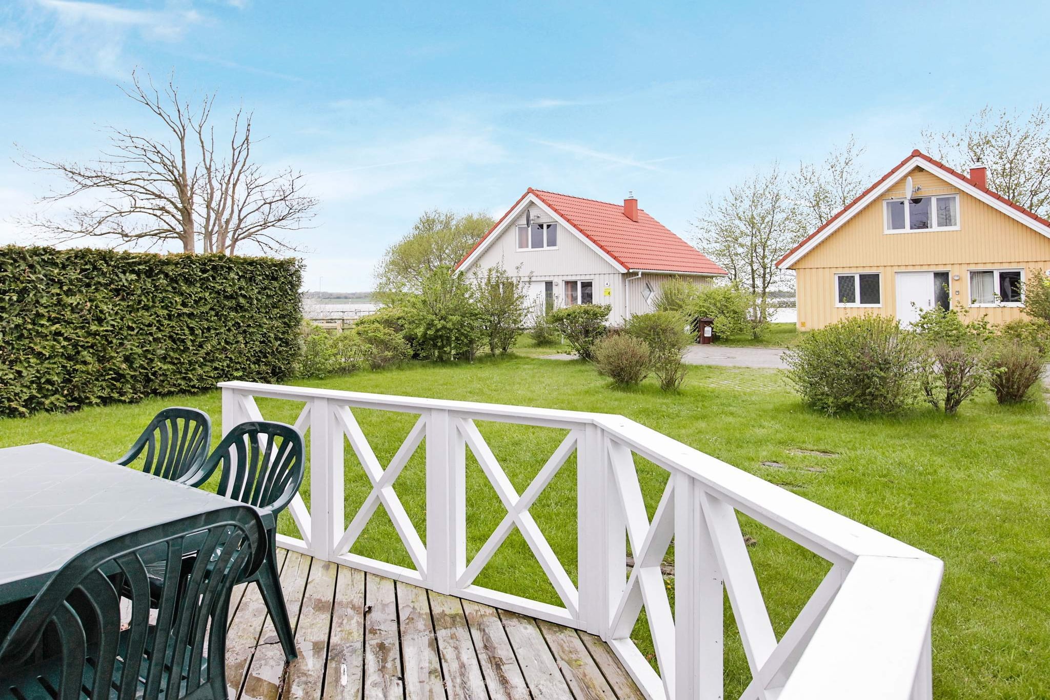 MERKUR 70+48 LOGGIA SW 2.R. - Waterzicht