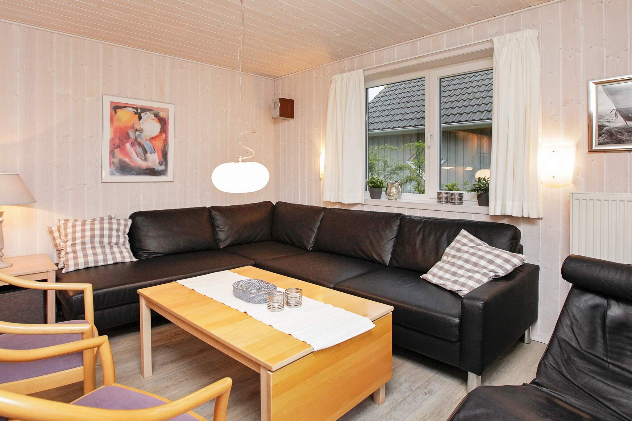 MERKUR 70+48 LOGGIA SW 2.R.