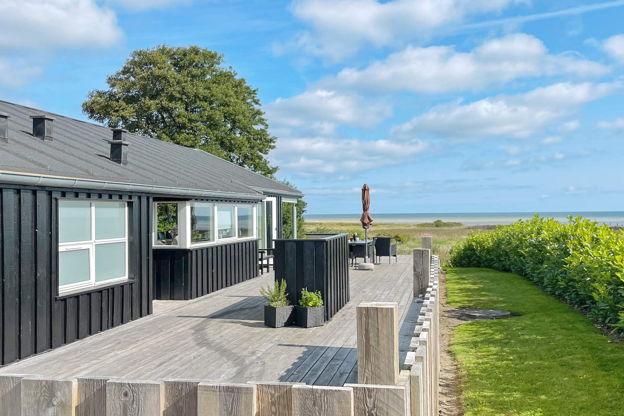 Modernes Strandhaus -- By Traum Ferienwohnungen