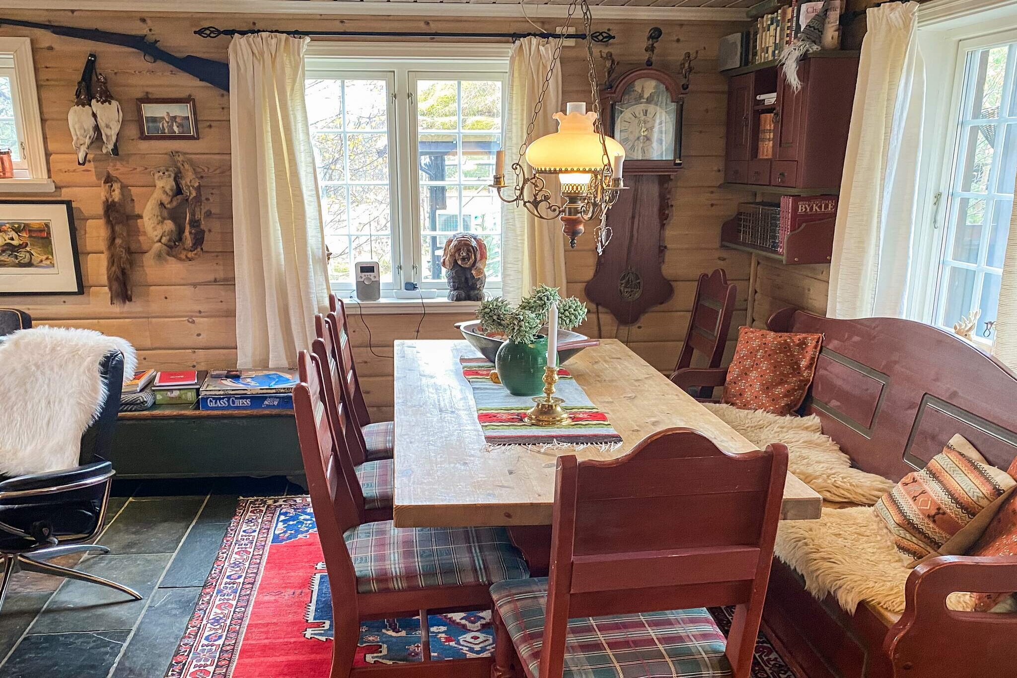 30653-PØLSEBU - Indoor
