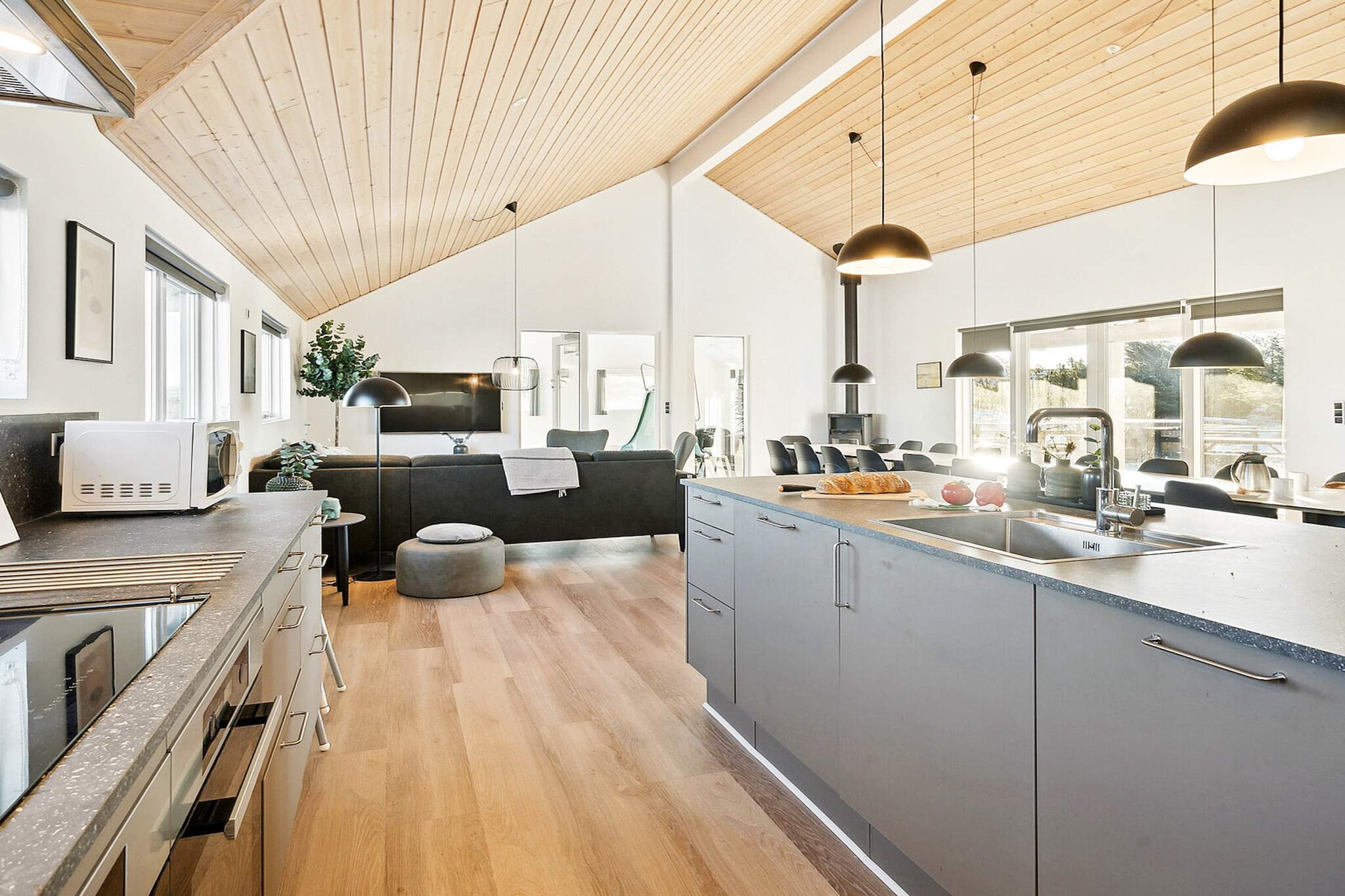 Luxe zwembad retraite bij zee -- By Traum Ferienwohnungen - Binnen