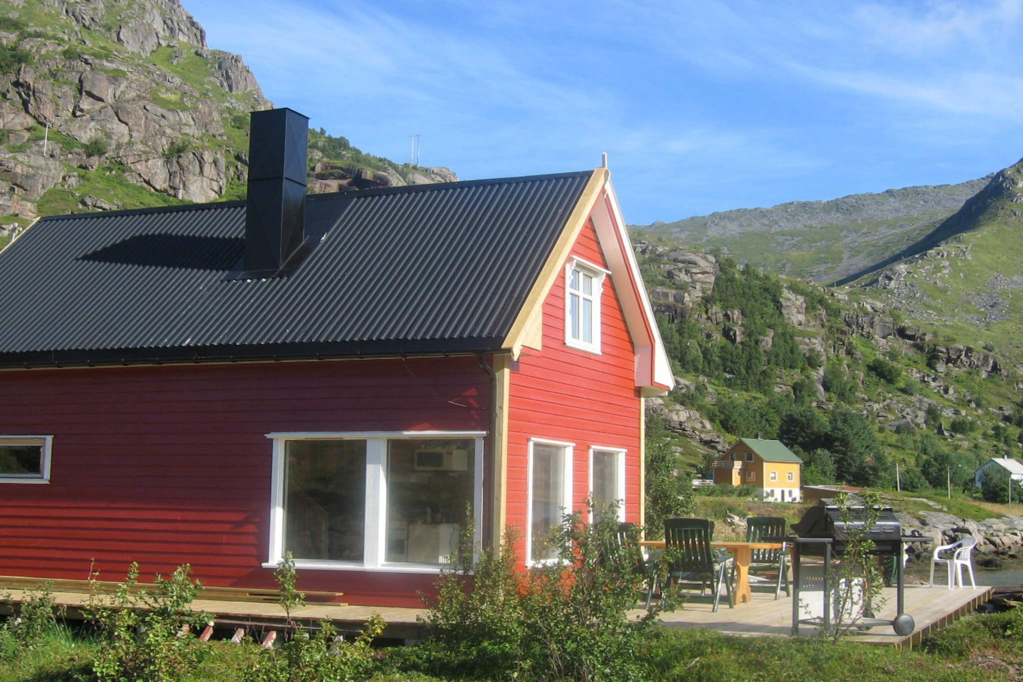 If you enjoy fishing, this is the holiday cottage of your dreams! The cottage is right by the fjord in the small town Mærvoll. By being close to the great ocean and its many fish, Mærvoll used to be an active fishing village. Fishermen from the whole area would come to fish here. Today, Mærvoll stands out as the perfect place for sport fishers wanting great fishing conditions in one of Lofoten's most dramatic coastal landscapes. The great ocean and the rich fishing grounds gives the sport fishers many opportunities for catching fish. On days with good weather you can fish out on the open ocean. If the weather is not so good, fish in the fjord outside the house. An 18 ft boat with an 8 hp motor and life jackets for rent. The boat is moored at the dock of the house. You can rent a 28 ft boat with 78 hp motor, cabin and local skipper for NOK 4000 for 5 hours. Fishing gear for rent. An extra 20 ft boat with 60 hp motor, sonar, gps/chartplotter is available for rent. The boat has a closed cubicle and and electric pump for cleaning. Boats are only available between May 1st and October 2nd. The tenant is responsible for the boat! There is an Angler's house with heating, water, freezers, fish cleaning tables, vacuum packing machine and band saw. Free access. From the cottage and the terrace, you have magnificent views of the fjord and the mountains. Enjoy the fresh salty sea air with your family or fishing companions, while sitting in the warm bath barrel by the house. The price per heating of the barrel is NOK 250. Satellite dish with 40 channels, of which many are international. The area is child-friendly and suitable for playing and walks along the sea. If you want boats you can order that on the following page: www.Lofotencabin.no