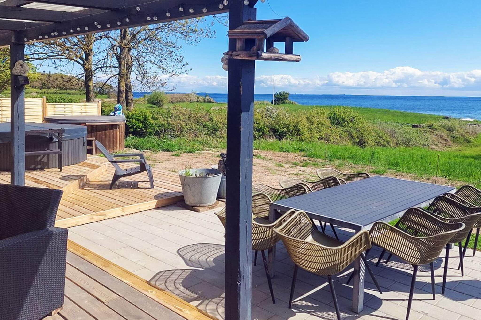 Seaside Stay in Tranekaer - Water view