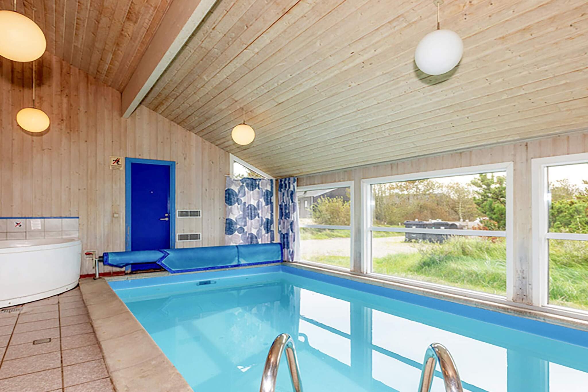 Maison de luxe avec piscine près de la plage - Piscine