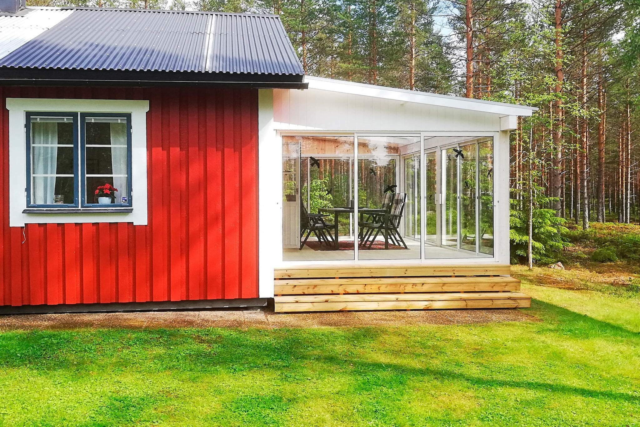 Set on a large, elevated plot in the north of VÃ¤rmland, and surrounded by forests, this is a lovely, secluded holiday home suitable for those looking for peace and quiet. It is set only 300 metres from lake HÃ¤sslingen and you have access to a boat if you wish to go rowing on the lake. The area is rife with wild animals, such as deer and elk. The interior of the holiday home is delightfully decorated in a traditional, old fashioned style. The well-equipped kitchen features a dishwasher and a washing machine, amongst other amenities. The three bedrooms sleep a total of six people. There's a double bed in one bedroom and the two other rooms have a bunk bed in each. In the bathroom you will find a WC, a washbasin, and a shower. The living room is equipped with a TV with satellite channels. There's also a wood-burning stove in the living room, perfect for cosy nights in. You also have access to free wireless internet. The cottage is surrounded by a large, natural garden plot, there's also a terrace and a garden grill. The area offers plenty of fun activities, such as paddling, canoeing, fishing, elk safaris, and more. TossebergsklÃ¤tten, north of Torsby, offers a gorgeous view of the lakes FrykensjÃ¶arna. The area around Torsby has many interesting activities â€“ shops, antique shops, art galleries and much more. If you have allergies: Please note that the owner has a dog that lives in the cottage when it is not rented to holiday guests. Welcome to a lovely holiday home! This is a wonderful place to enjoy a peaceful holiday, in the pristine wilderness of VÃ¤rmland!