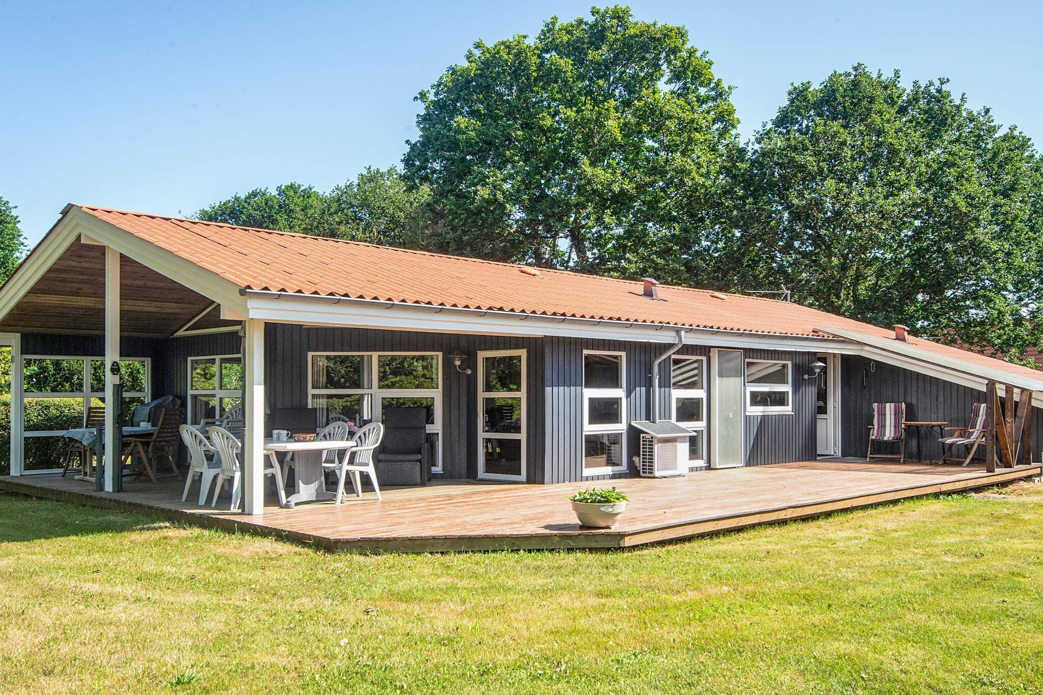 8 person holiday home in Glesborg-By Traum