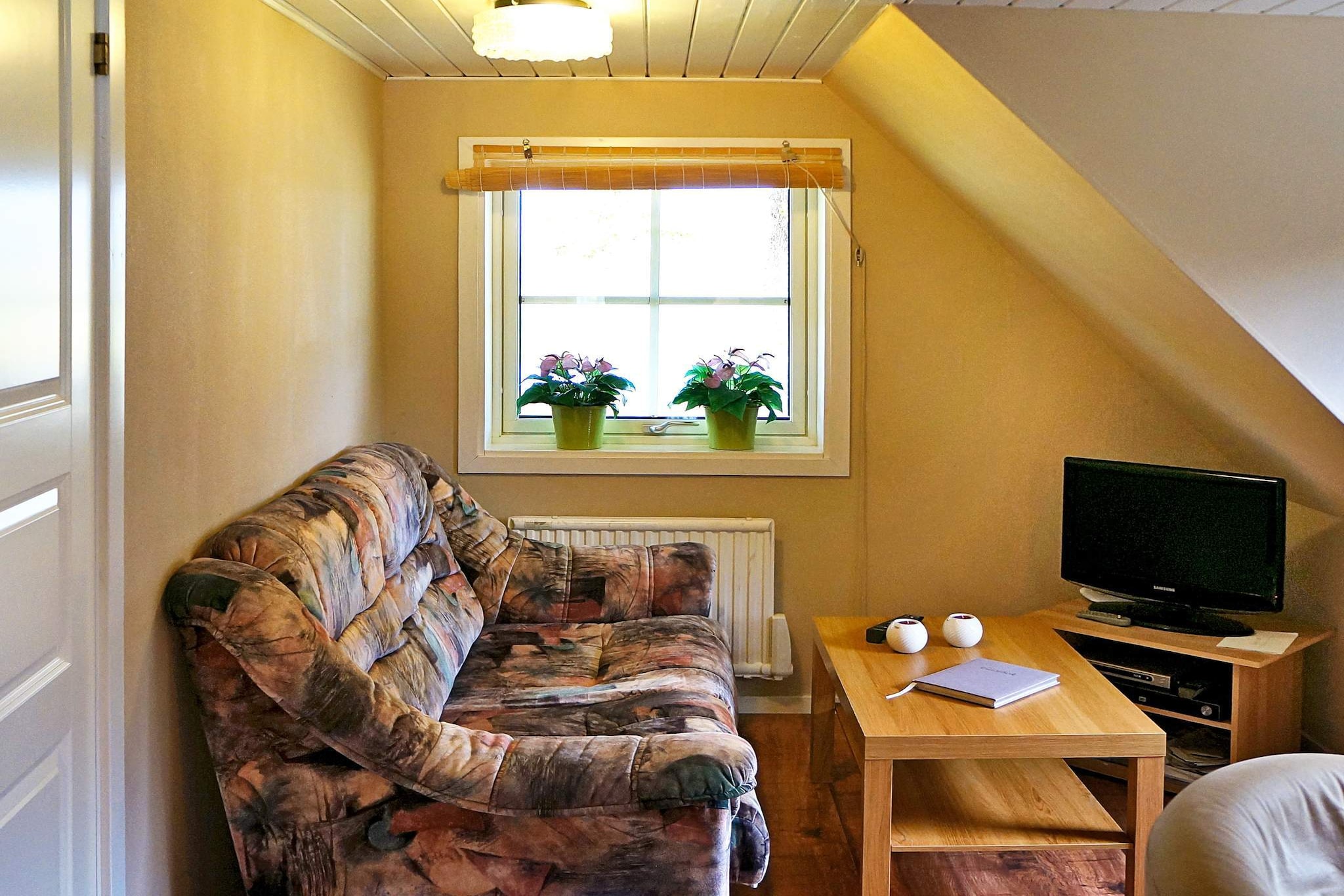 5 person holiday home in LÖNASHULT-By Traum