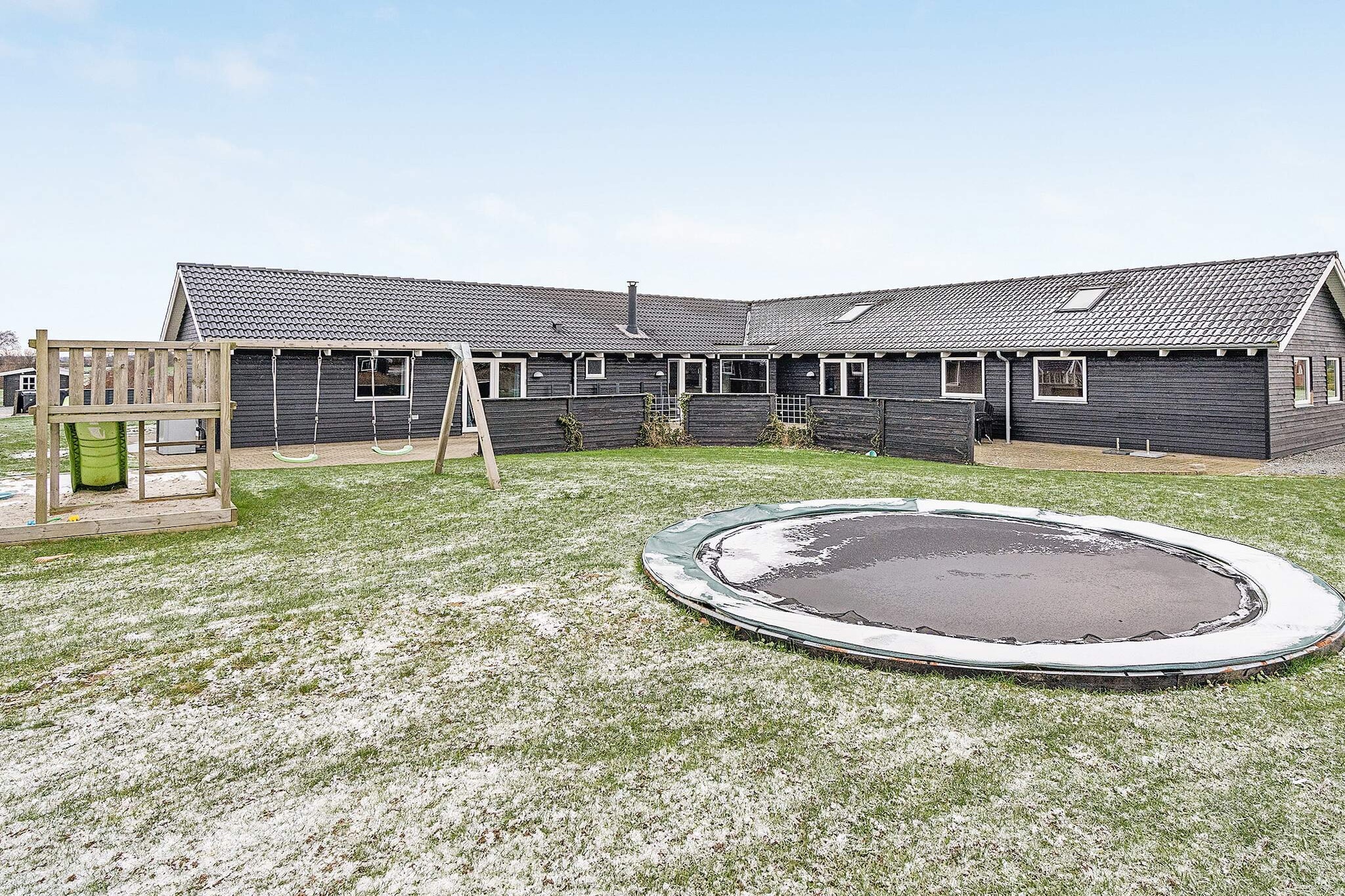 Luxe toevluchtsoord met zwembad in Kegnaes - Buitenlucht