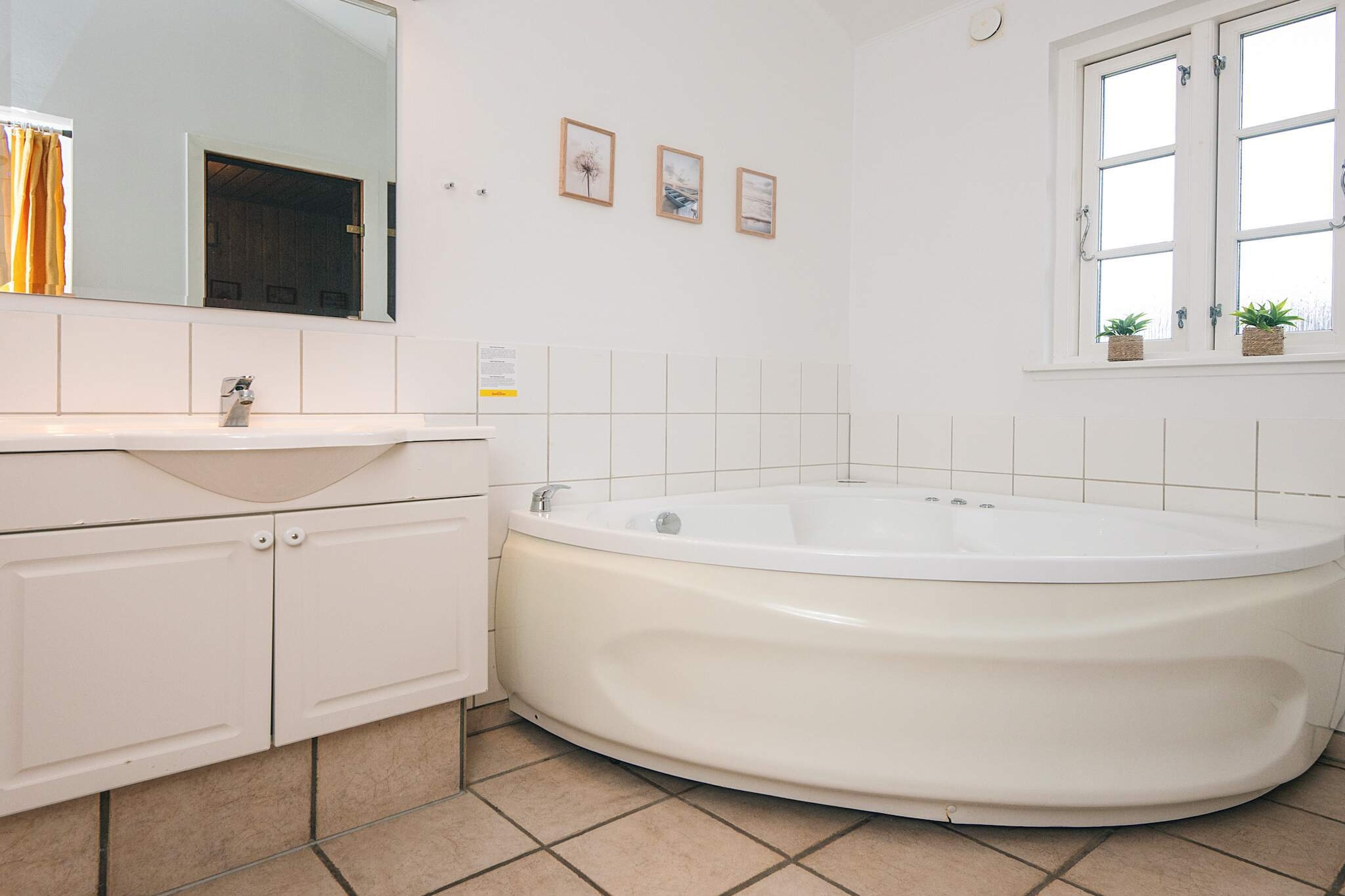 LØJT FERIECENTER-Spa