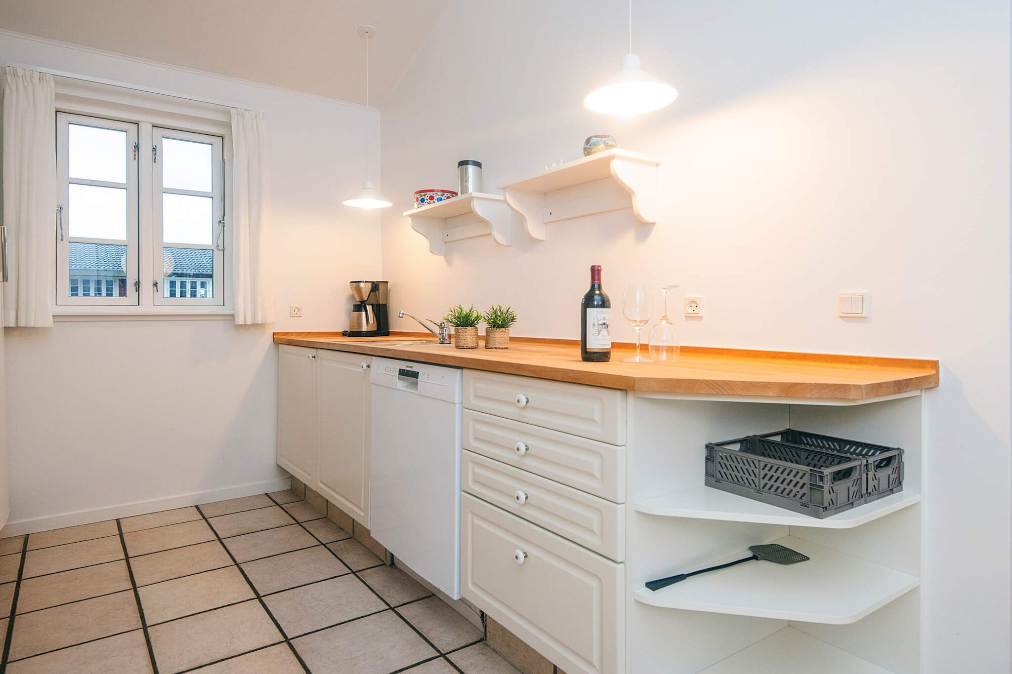 LØJT FERIECENTER-Binnen